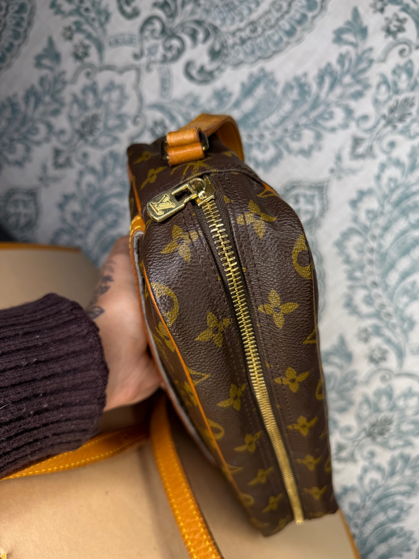Louis Vuitton Trocadero 27