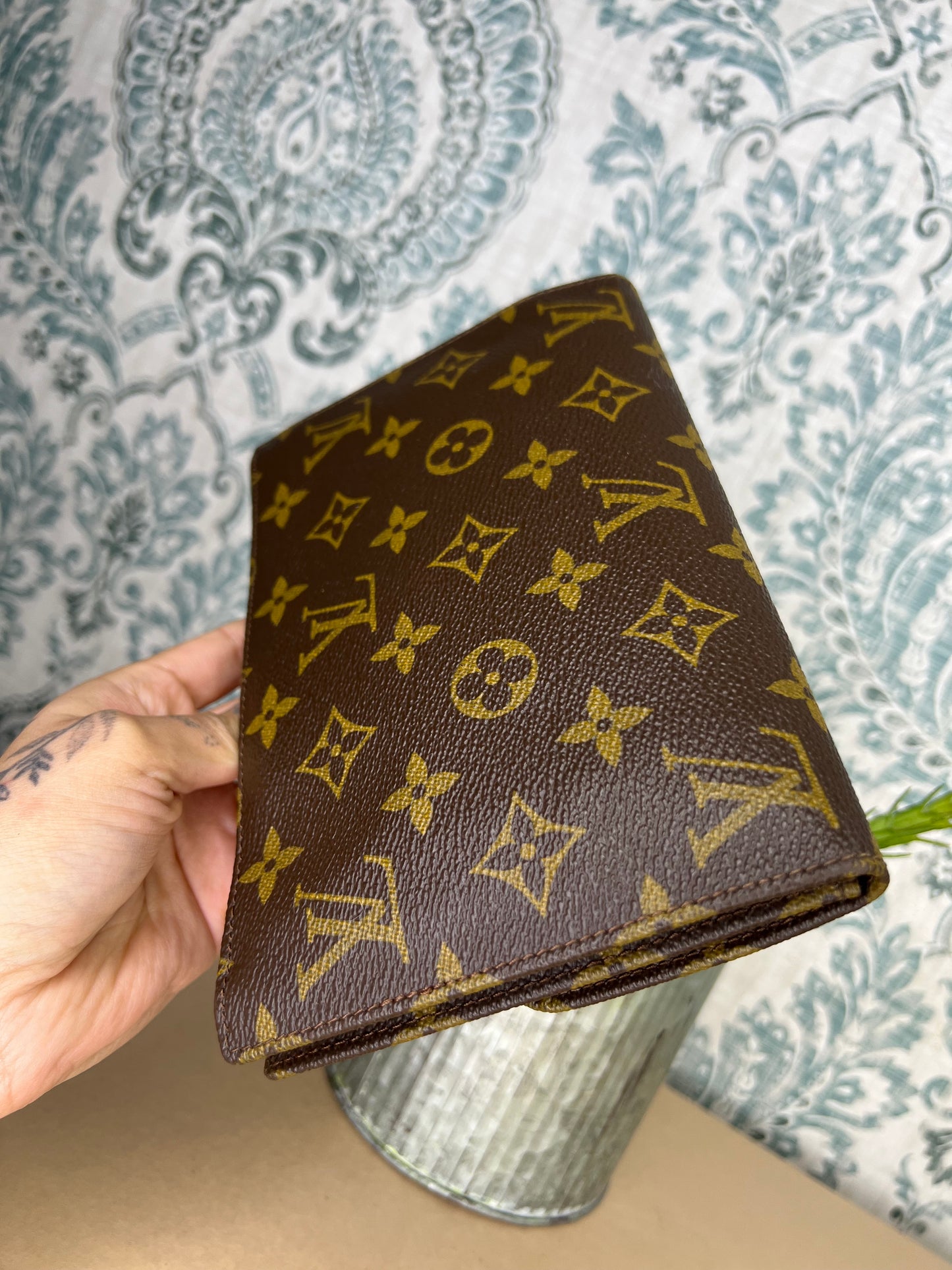 Louis Vuitton Rabat 20 Clutch