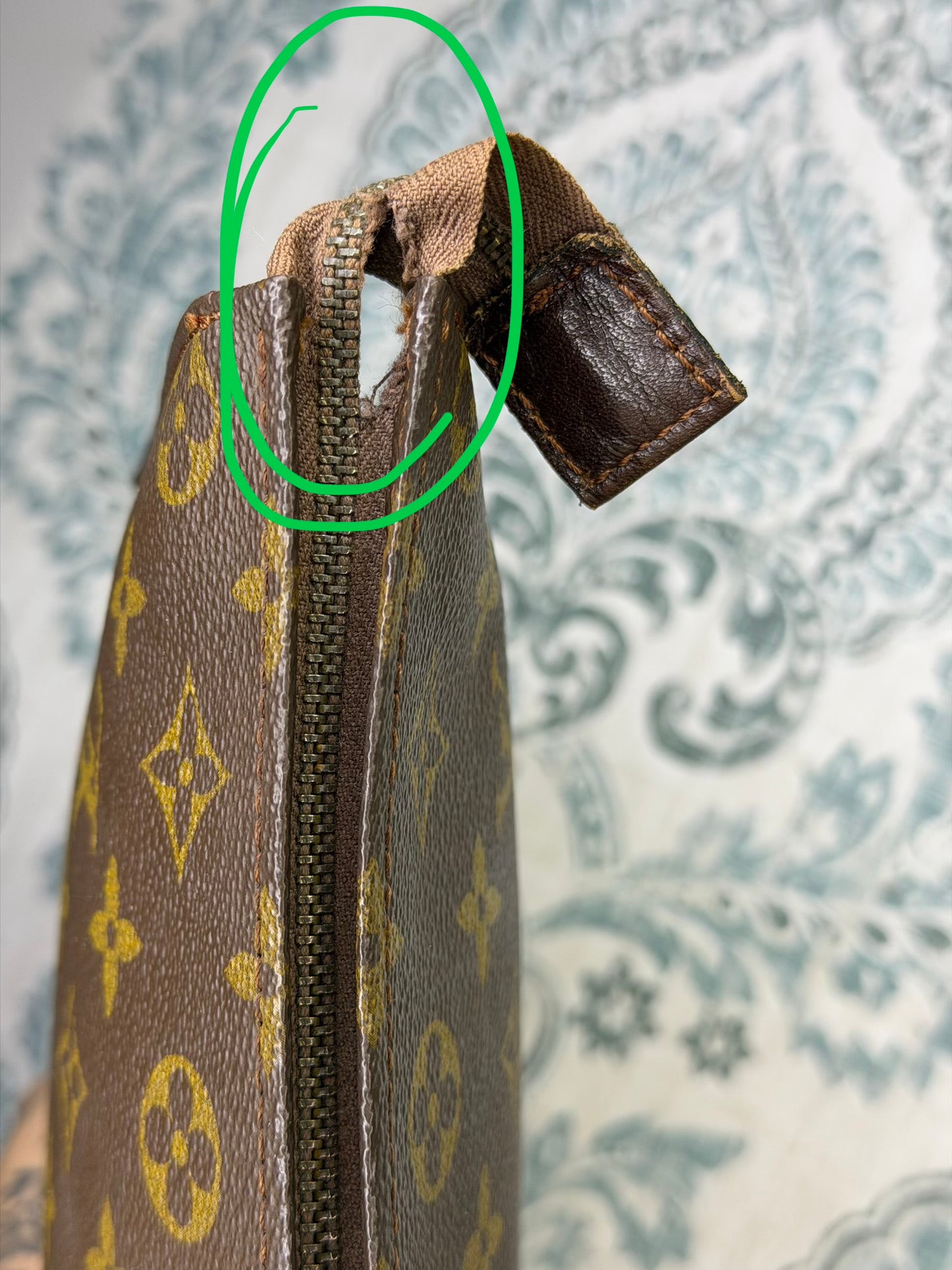 Louis Vuitton Toiletry 26 #2 (needs new zipper)