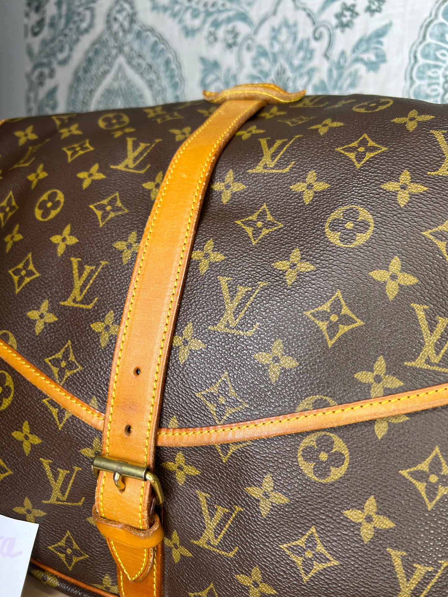 Louis Vuitton Saumur 35