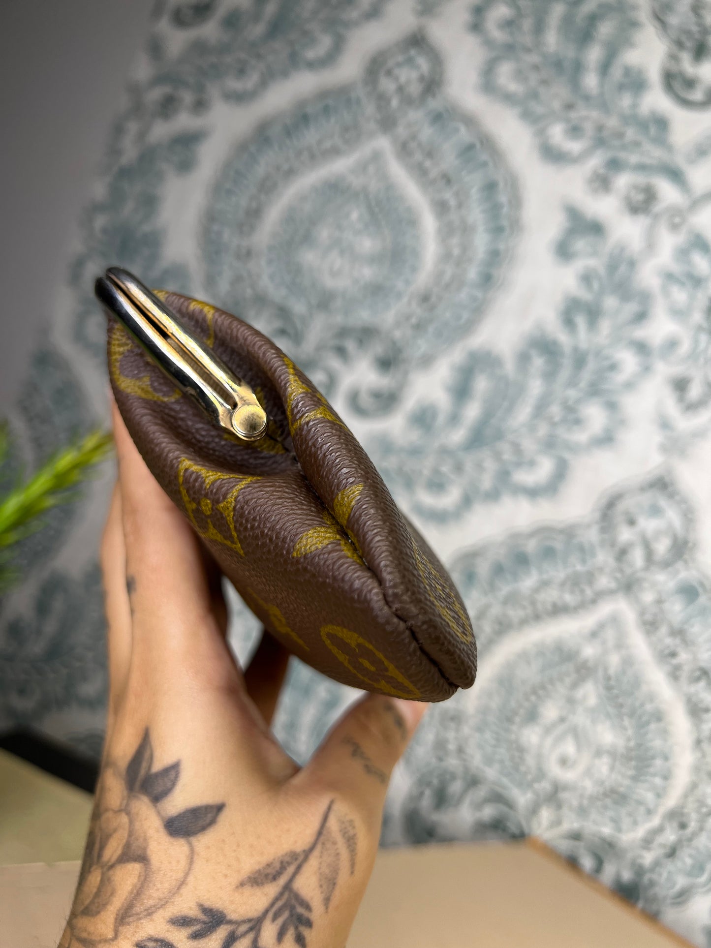 Louis Vuitton French Company Kisslock Pouch