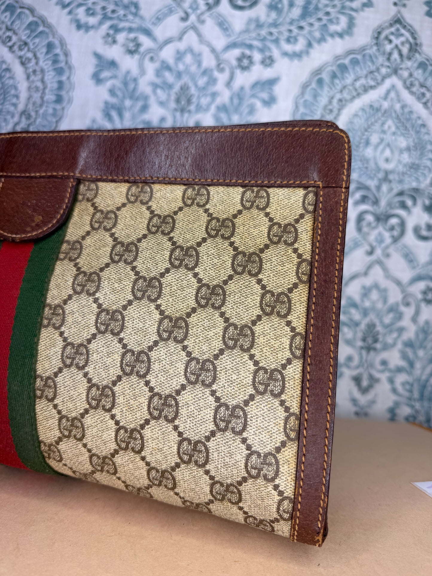 Gucci Supreme Sherry Line Clutch #1 (Parfums)