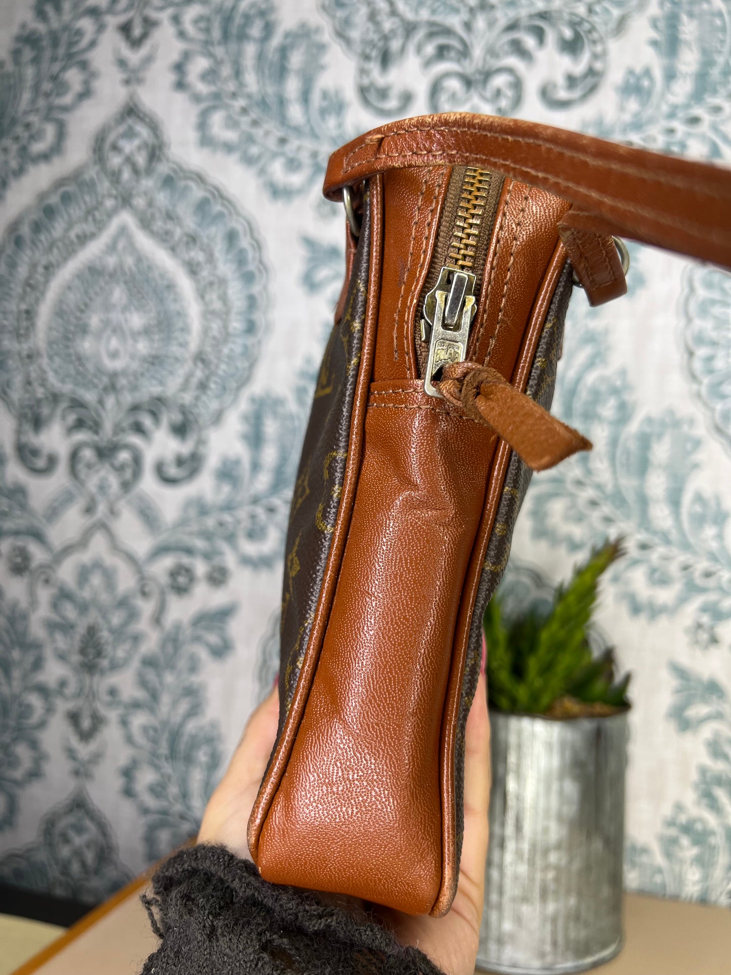 Louis Vuitton Pochette Sport