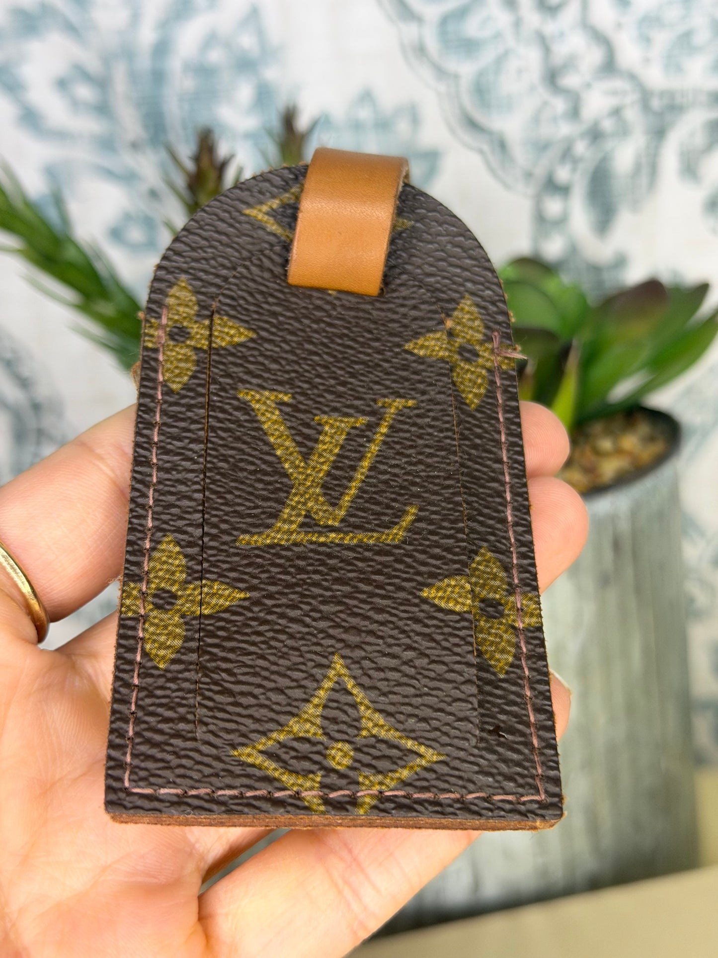 Louis Vuitton French Company Luggage Tag