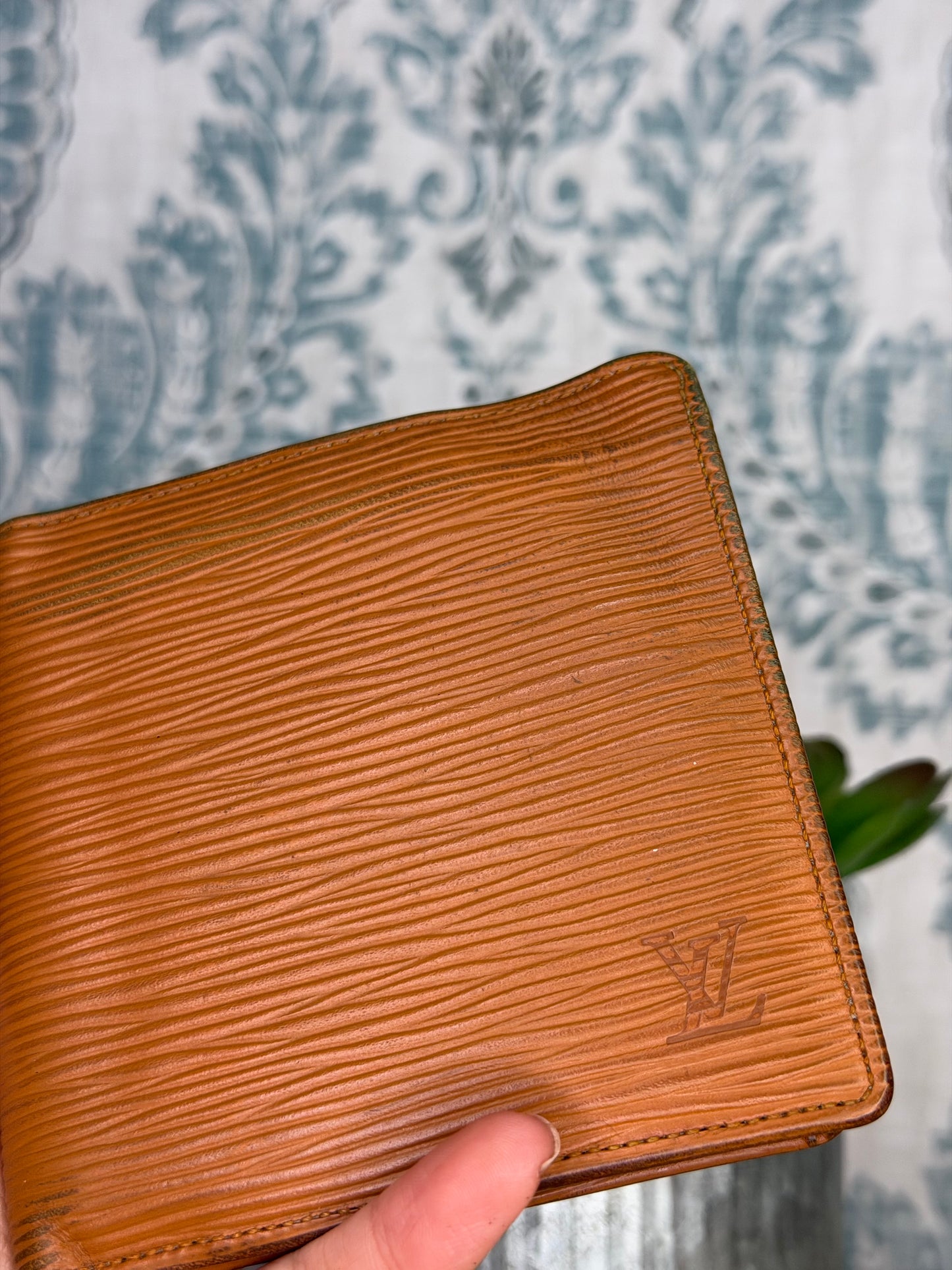 Louis Vuitton Epi Bifold Canelle