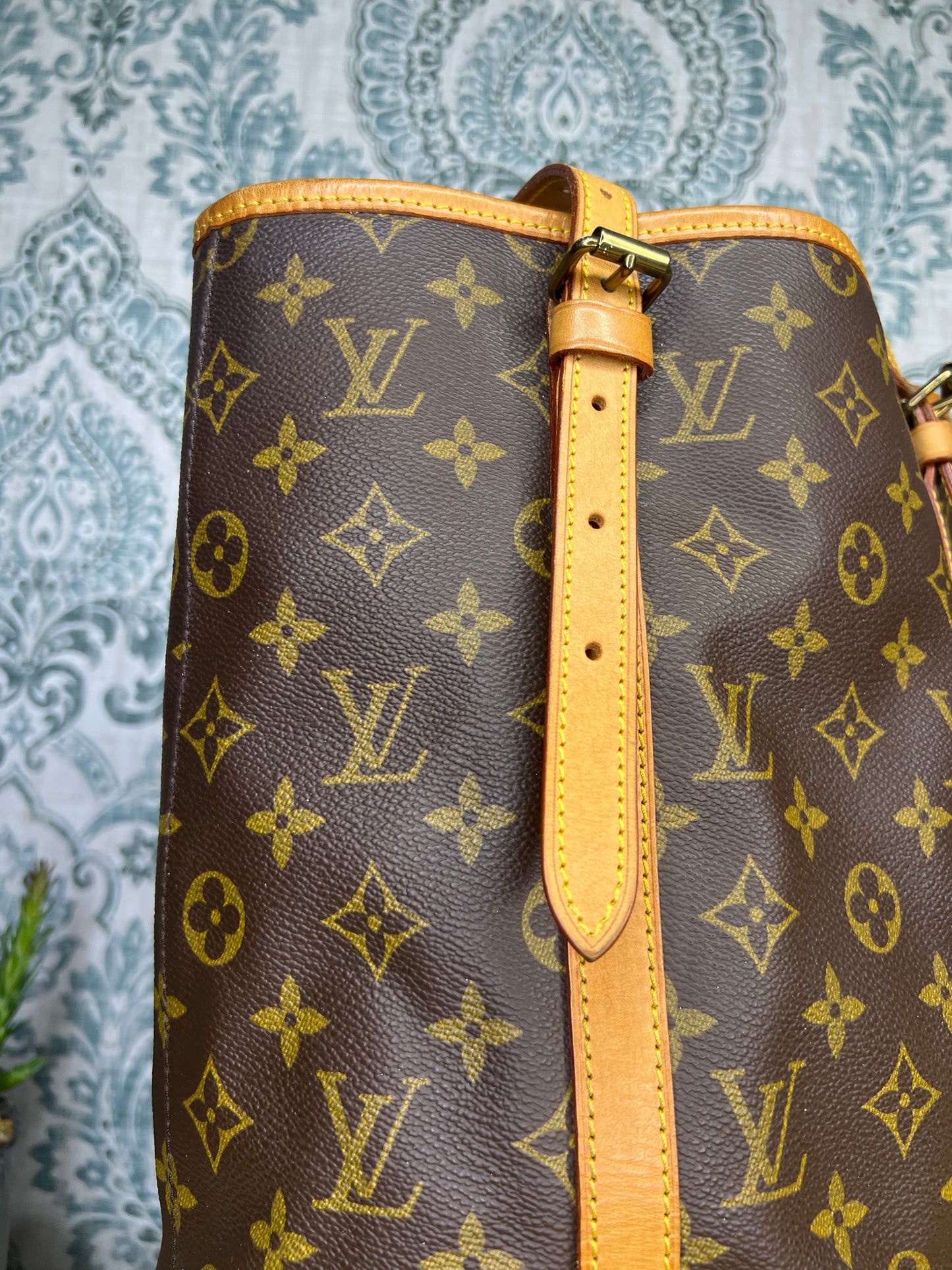 Louis Vuitton Bucket GM