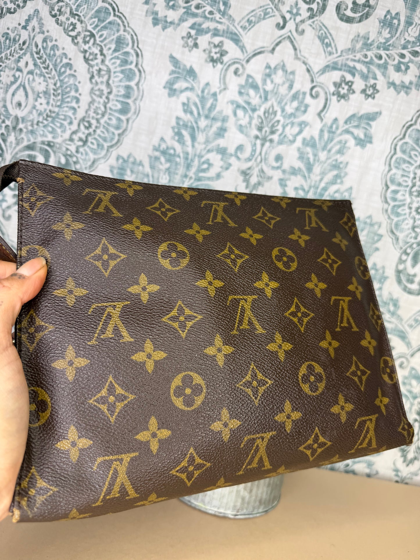 Louis Vuitton Toiletry 26 #1 (needs new zipper)