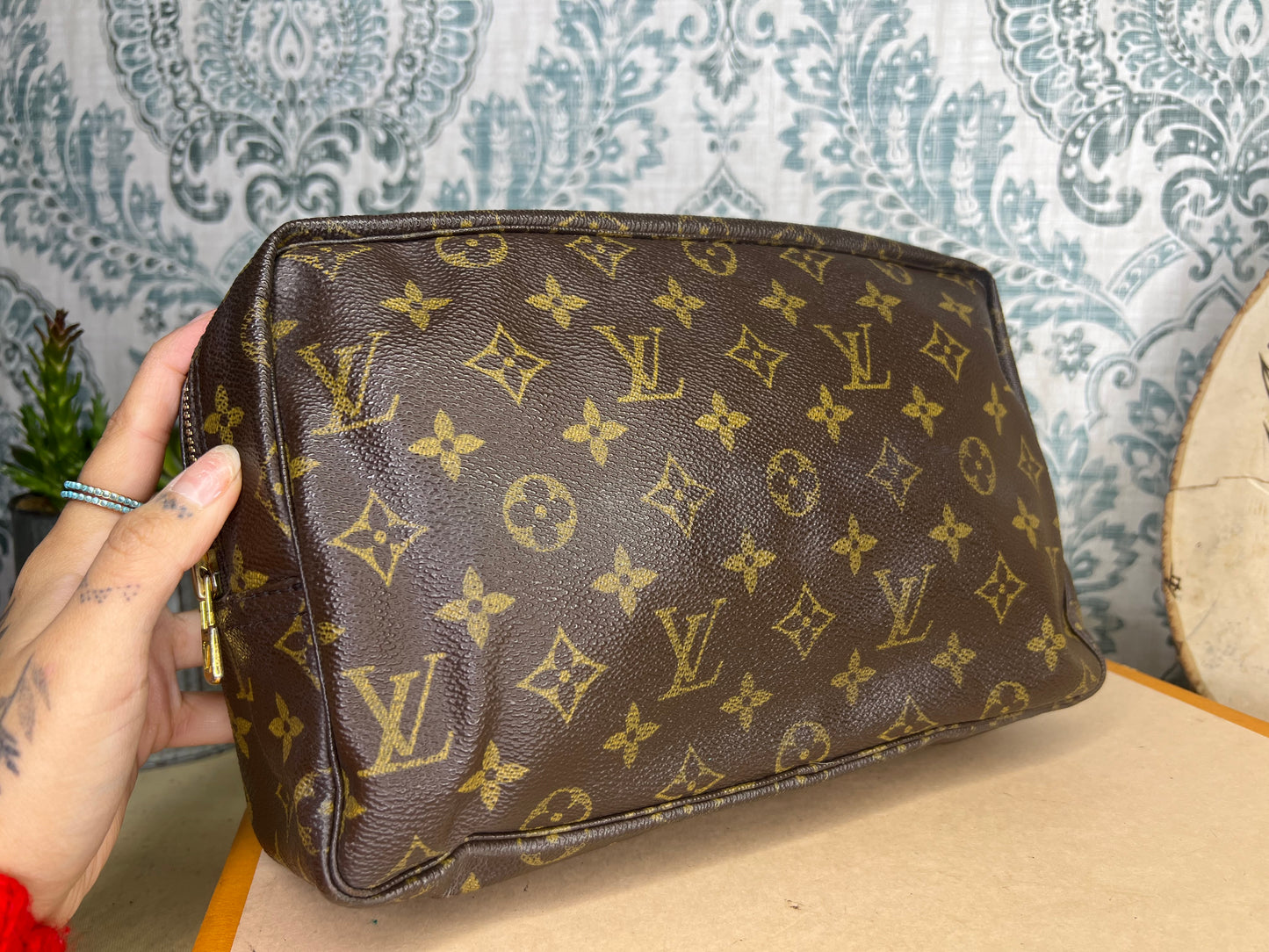 Louis Vuitton Trousse 28