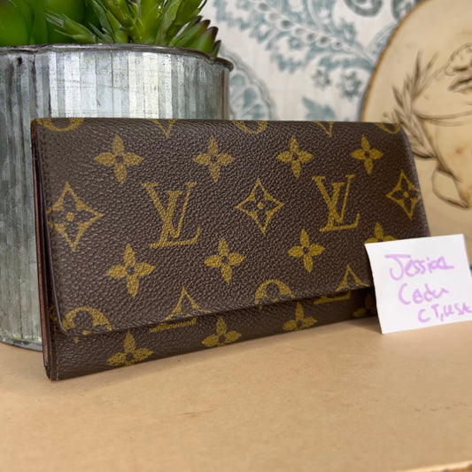Louis Vuitton Porte 3 Yen Wallet