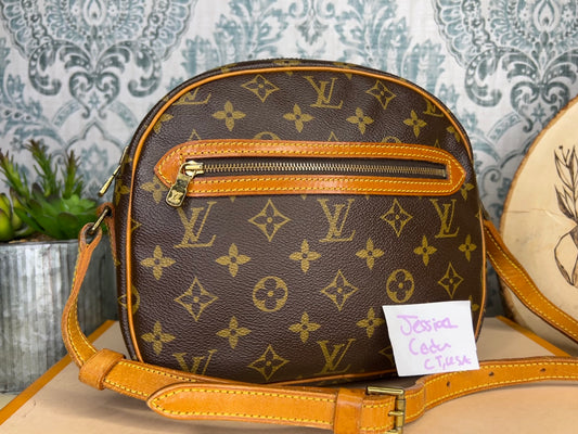 Louis Vuitton Senlis