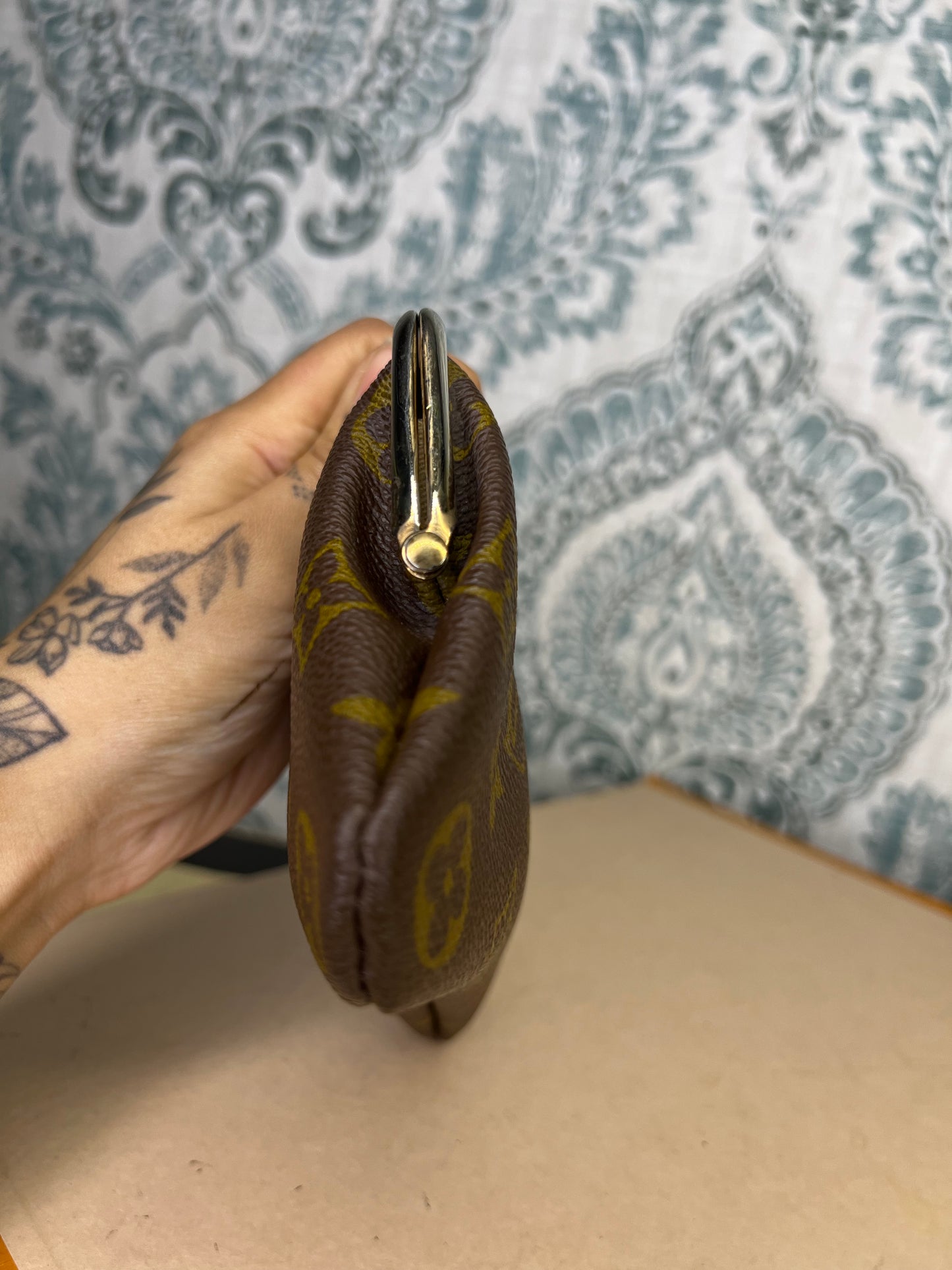 Louis Vuitton French Company Kisslock Pouch