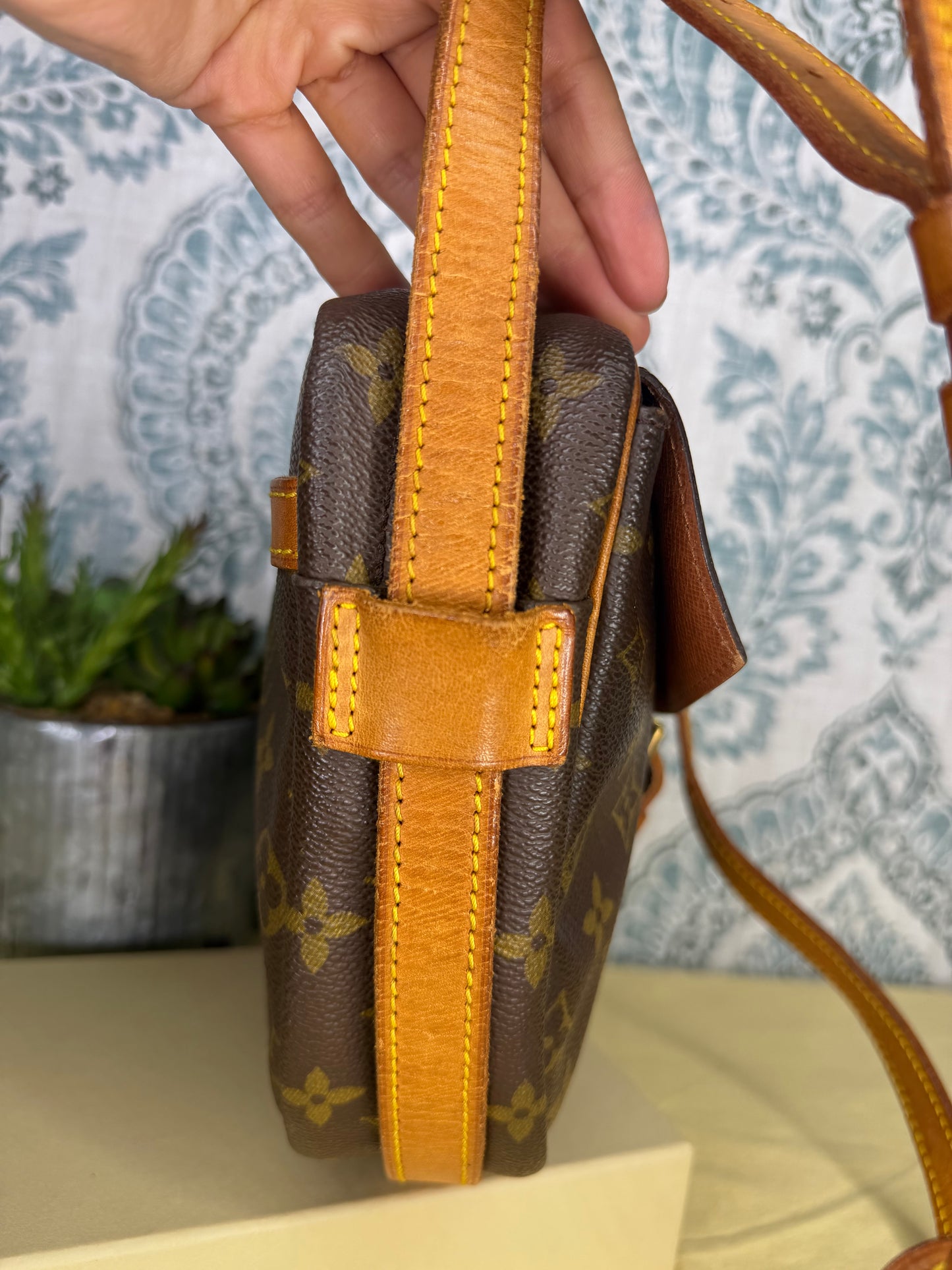 Louis Vuitton Jeune Fille GM