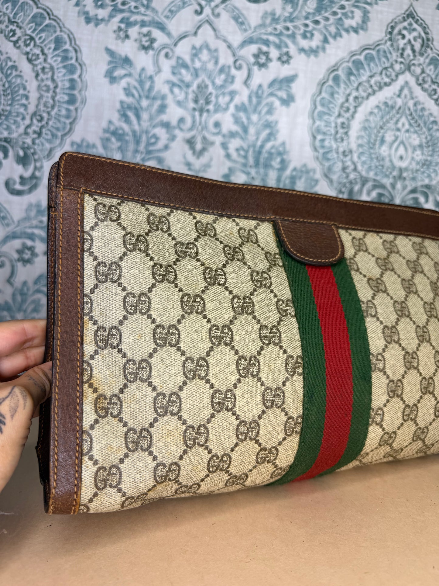 Gucci Supreme Sherry Line Clutch #1 (Parfums)