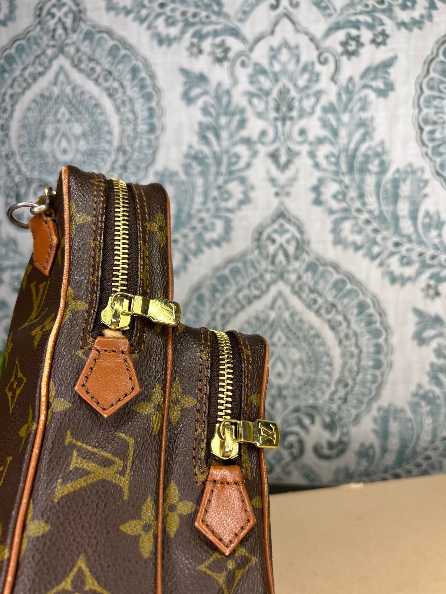 Louis Vuitton Vintage Amazone