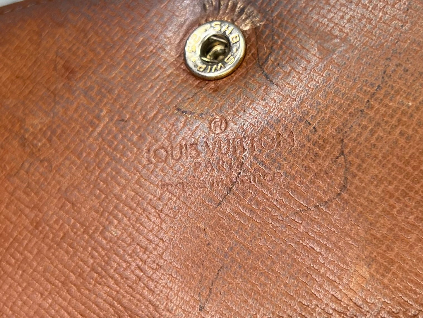Louis Vuitton Monogram Sarah Wallet