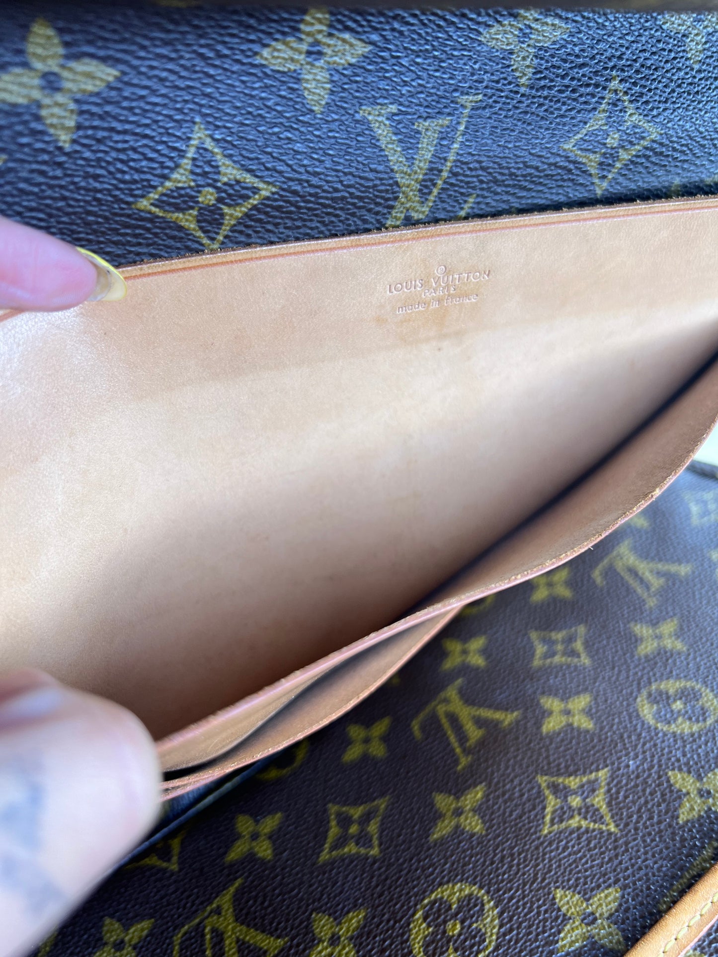 Monogram Portable Serviette

Desktop Organizer