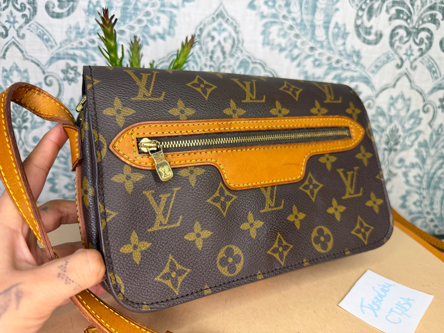 Louis Vuitton Saint Germain 24