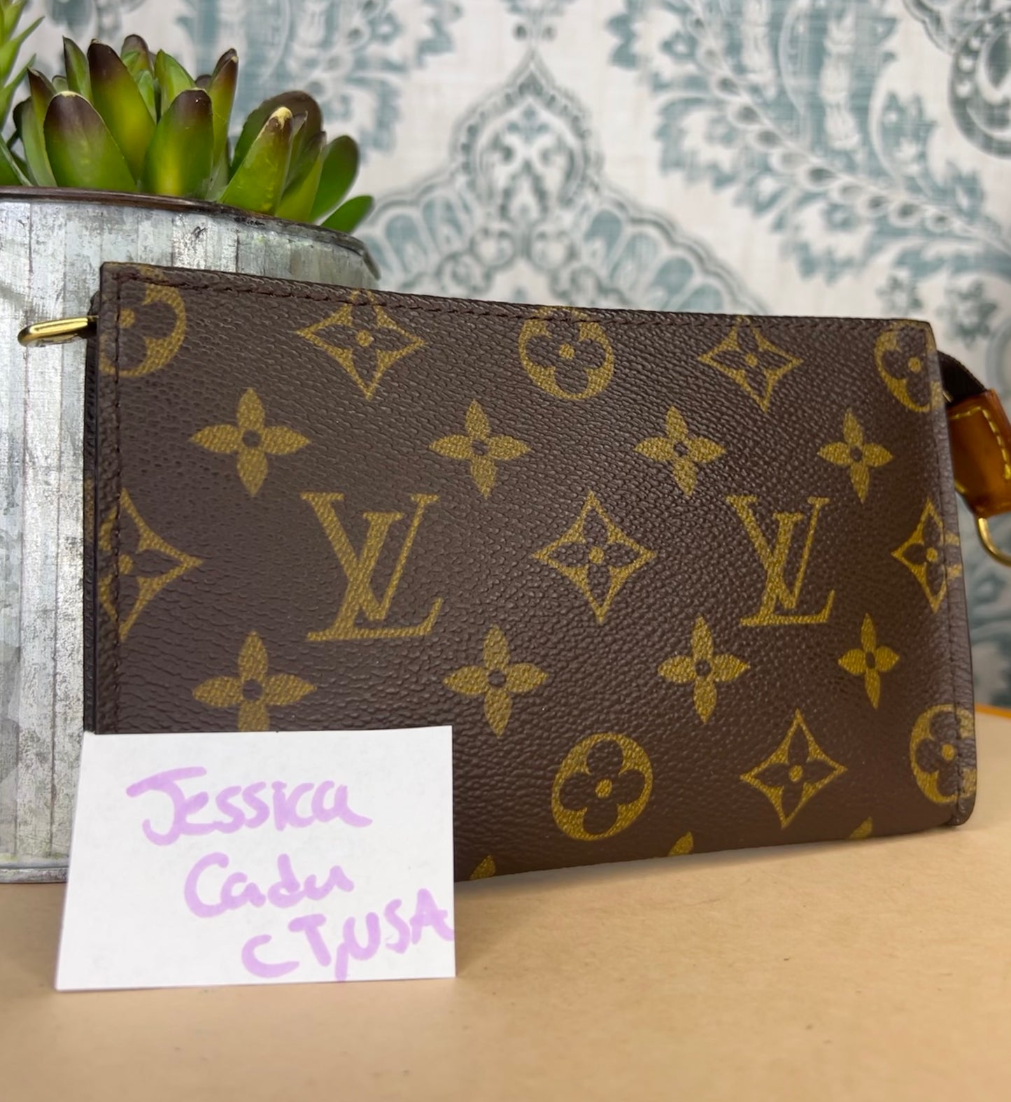 Louis Vuitton Bucket PM Pouch