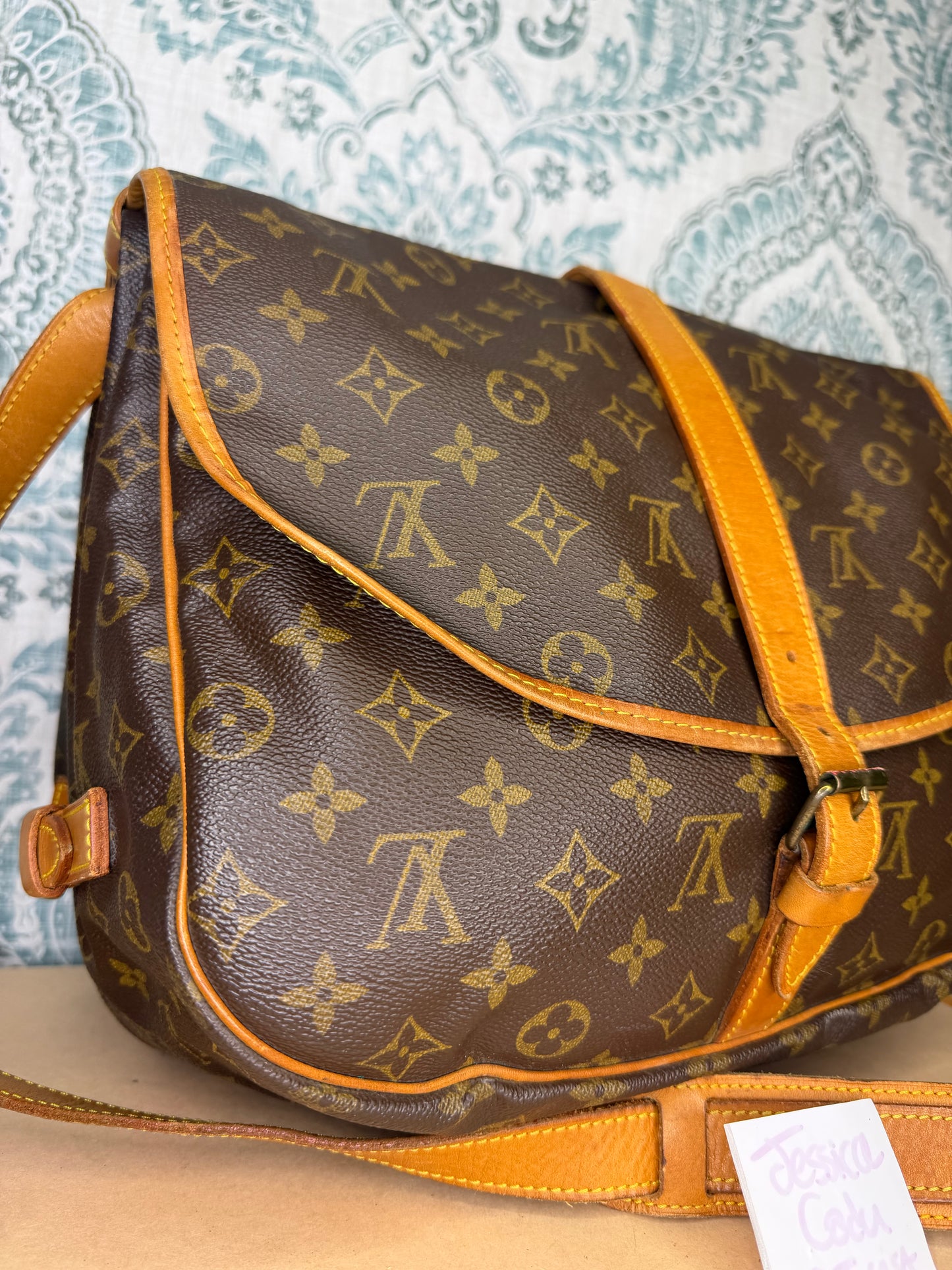Louis Vuitton Saumur 35