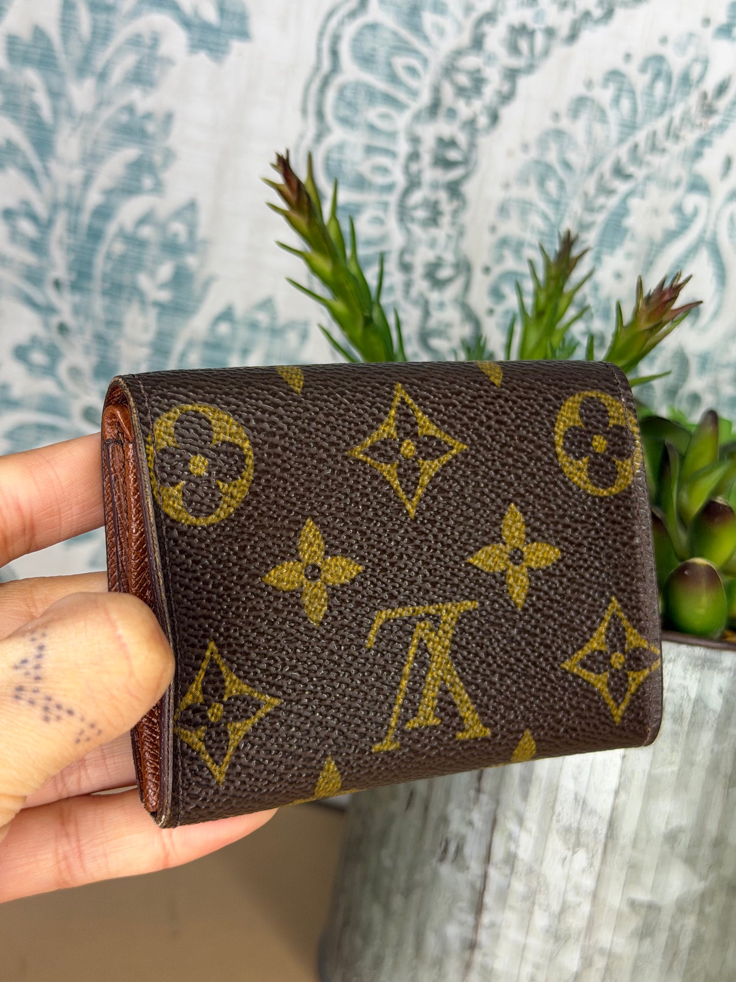 Louis Vuitton Porte Monnaie Plat Monogram Card Case #1
