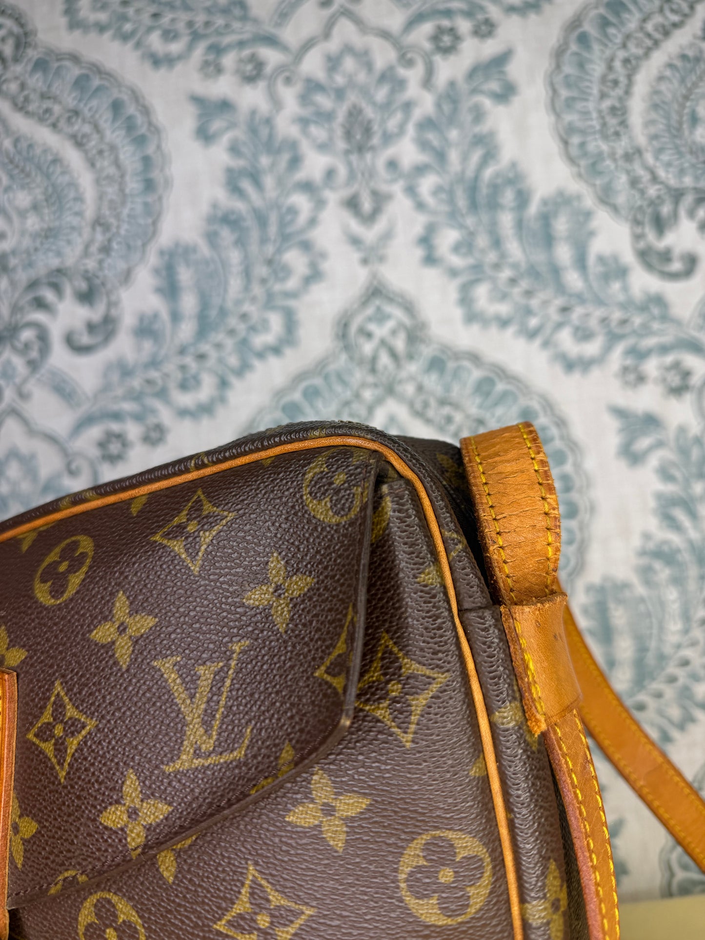 Louis Vuitton Jeune Fille GM