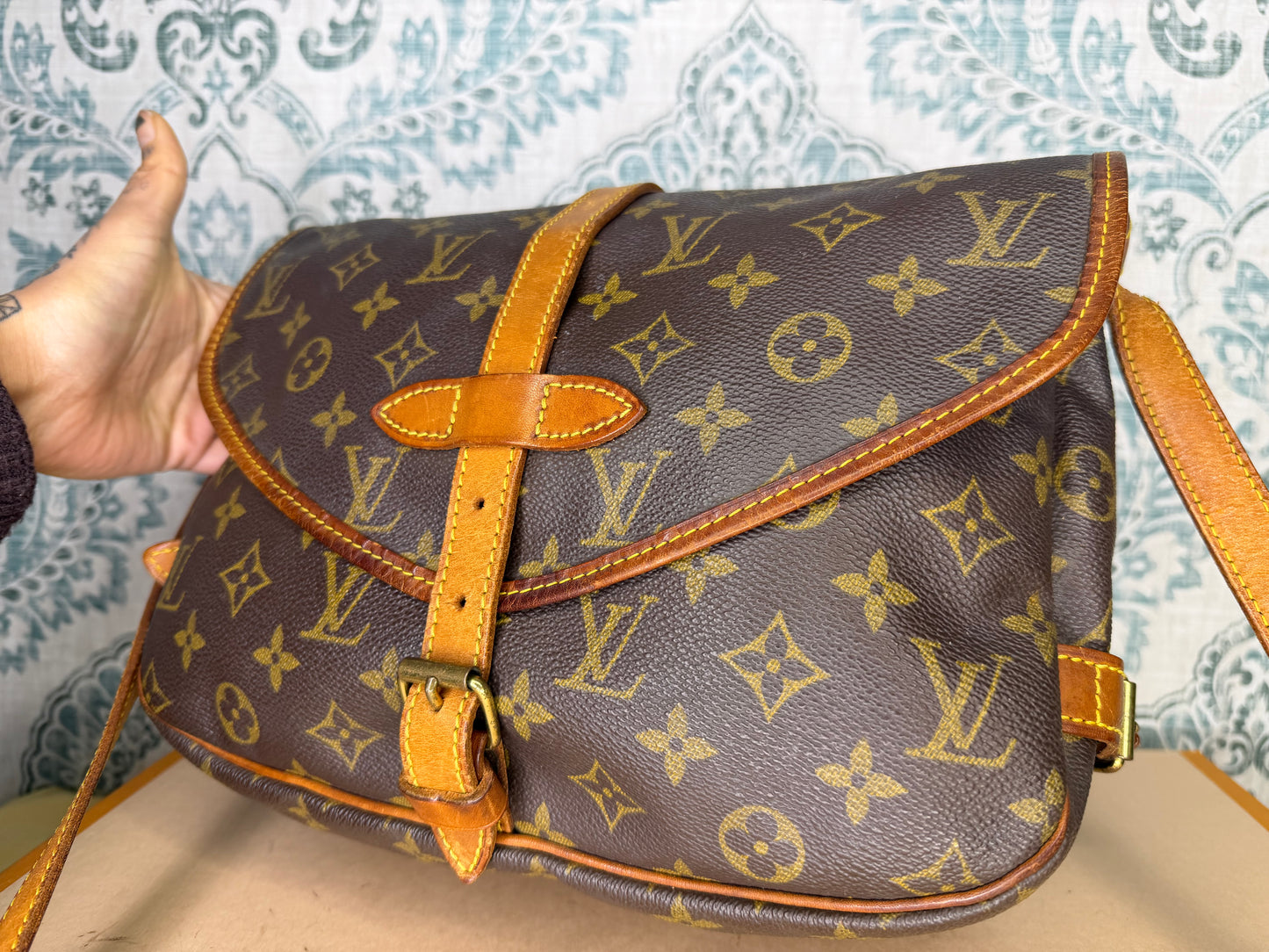 Louis Vuitton Saumur 30