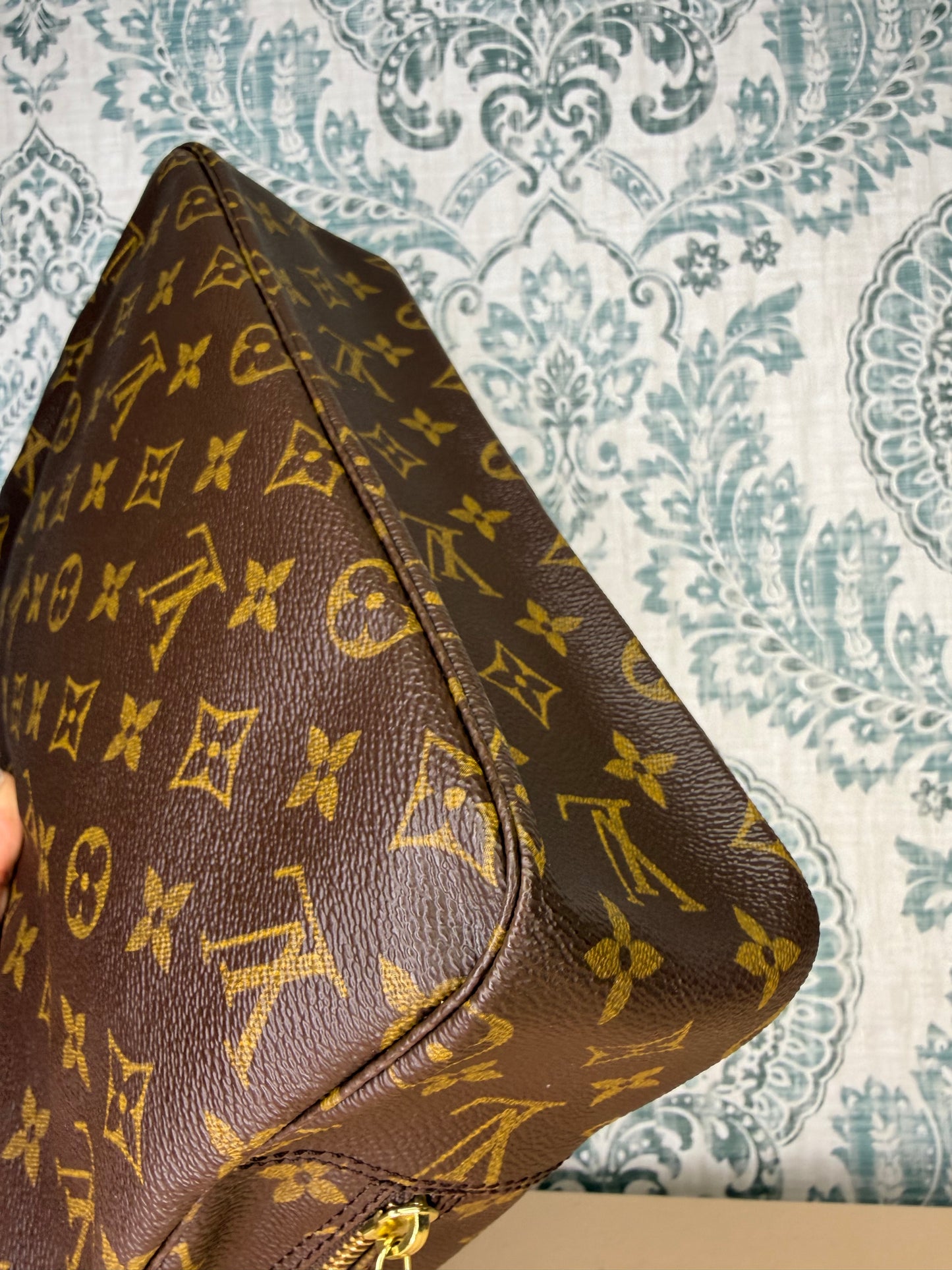 Louis Vuitton Trousse 28