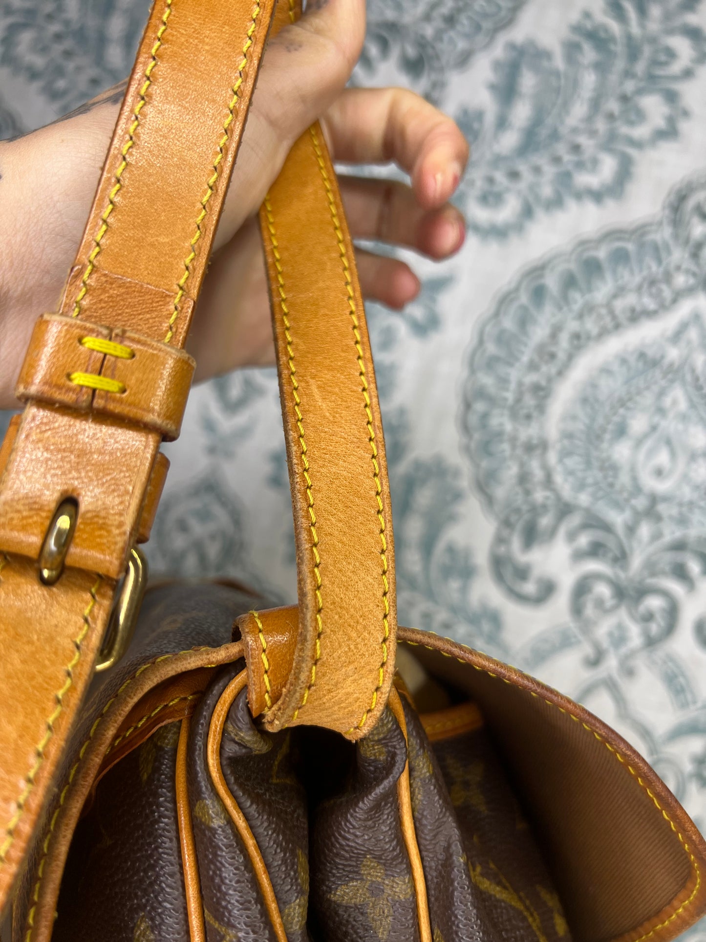 Louis Vuitton Saumur 30