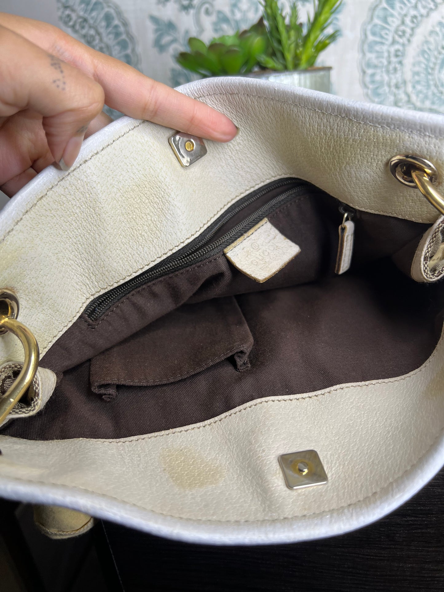 Gucci Eclipse Crossbody
