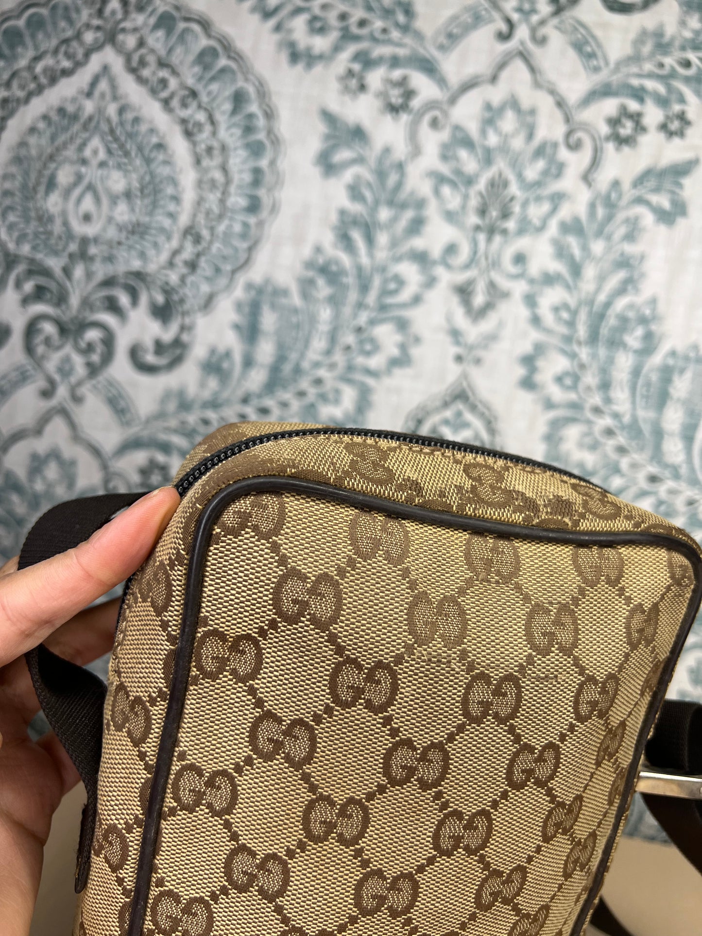 Gucci Mini Mesesenger Bag Crossbody