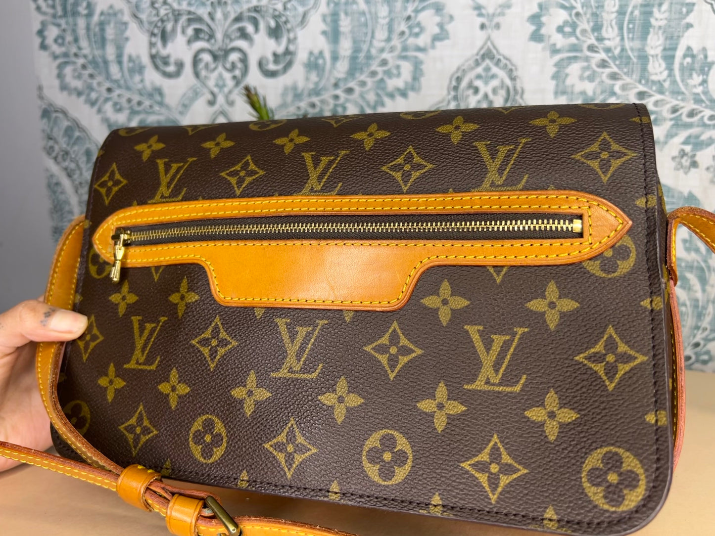 Louis Vuitton Saint Germain 27