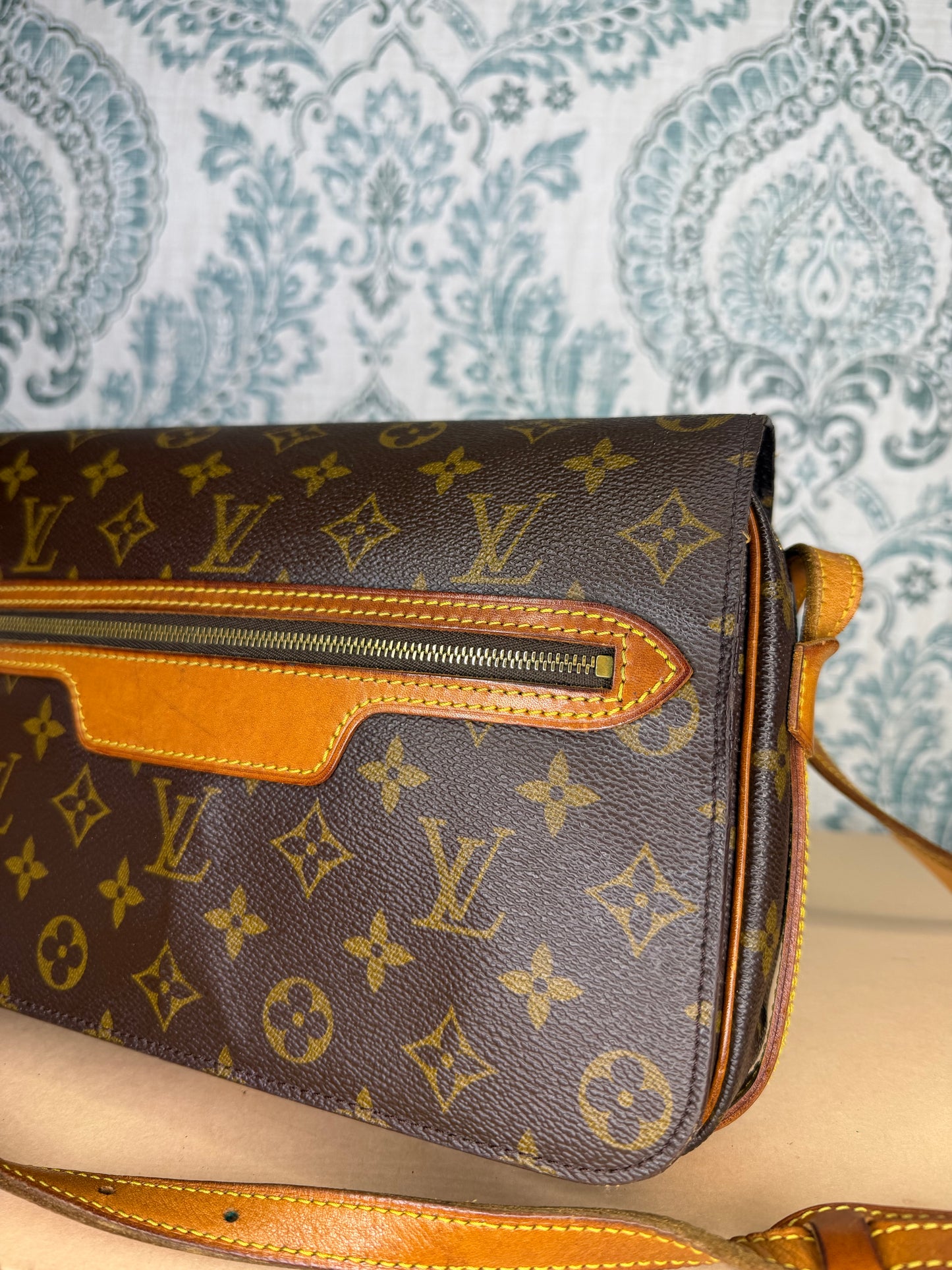 Louis Vuitton Saint Germain 27