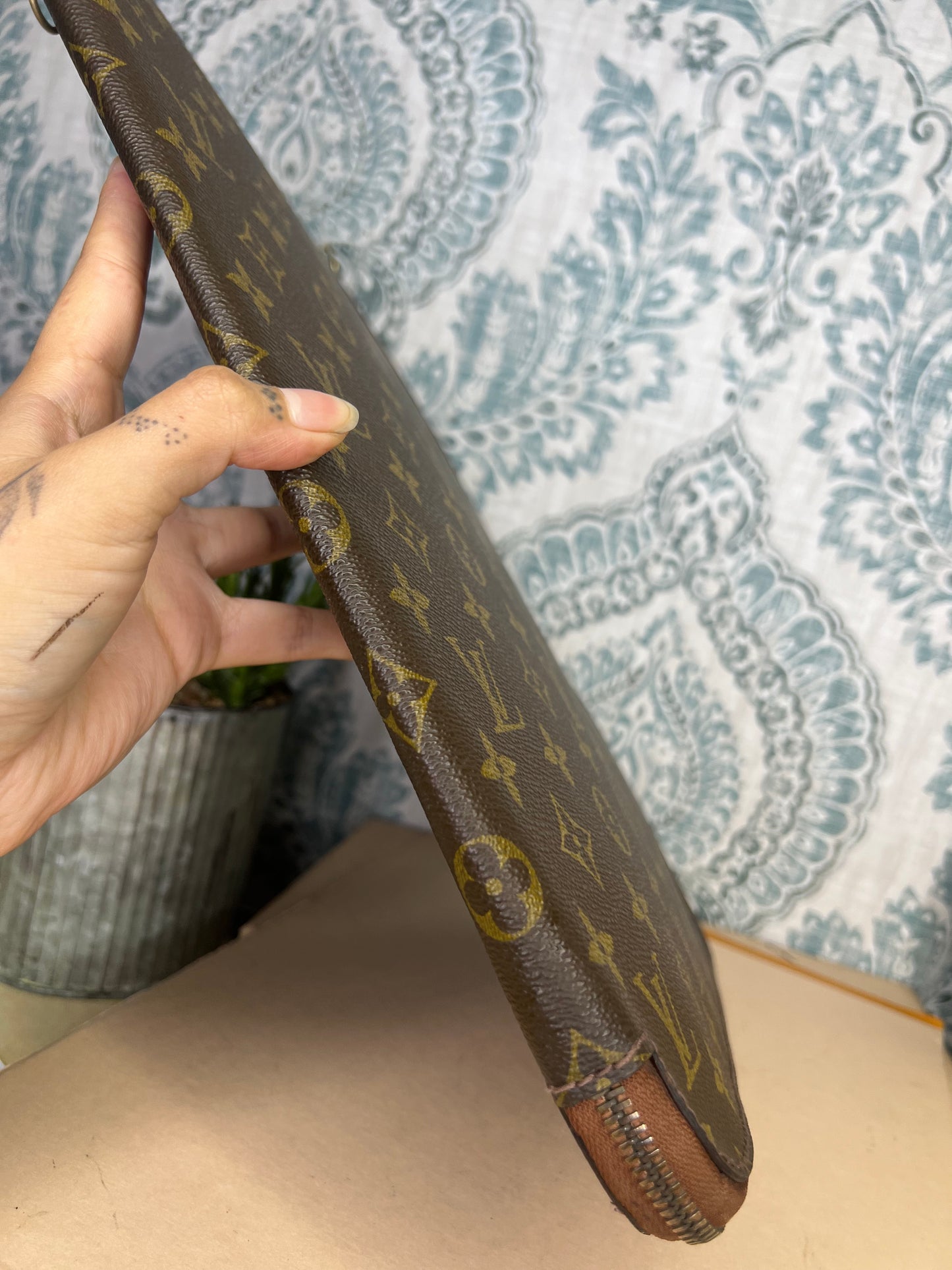 Louis Vuitton Portfolio Vintage Case