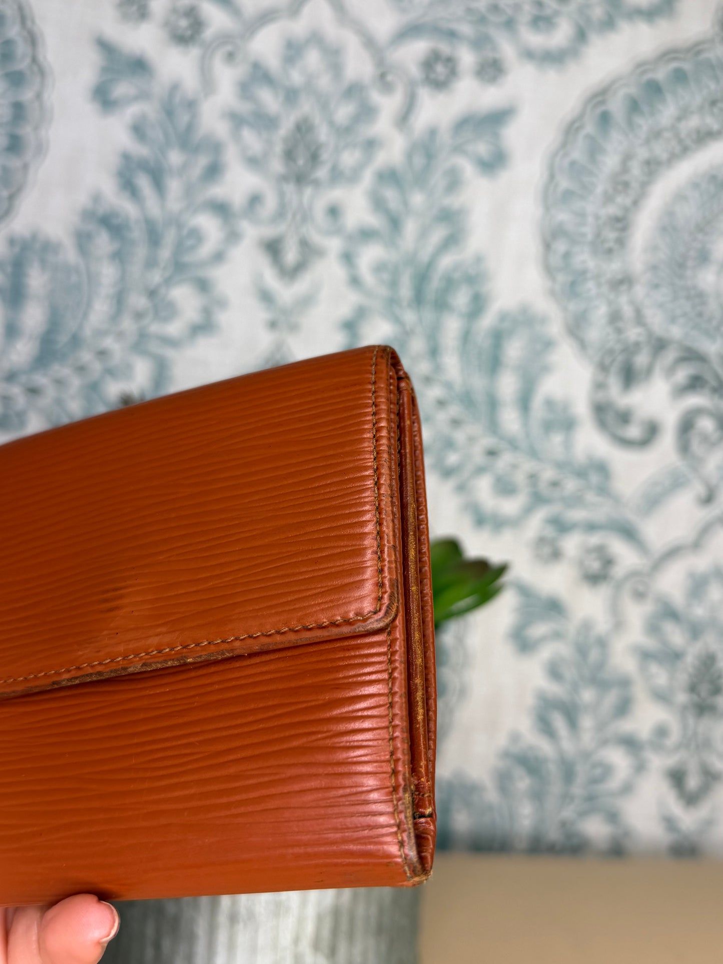 Louis Vuitton EPI Elise Wallet