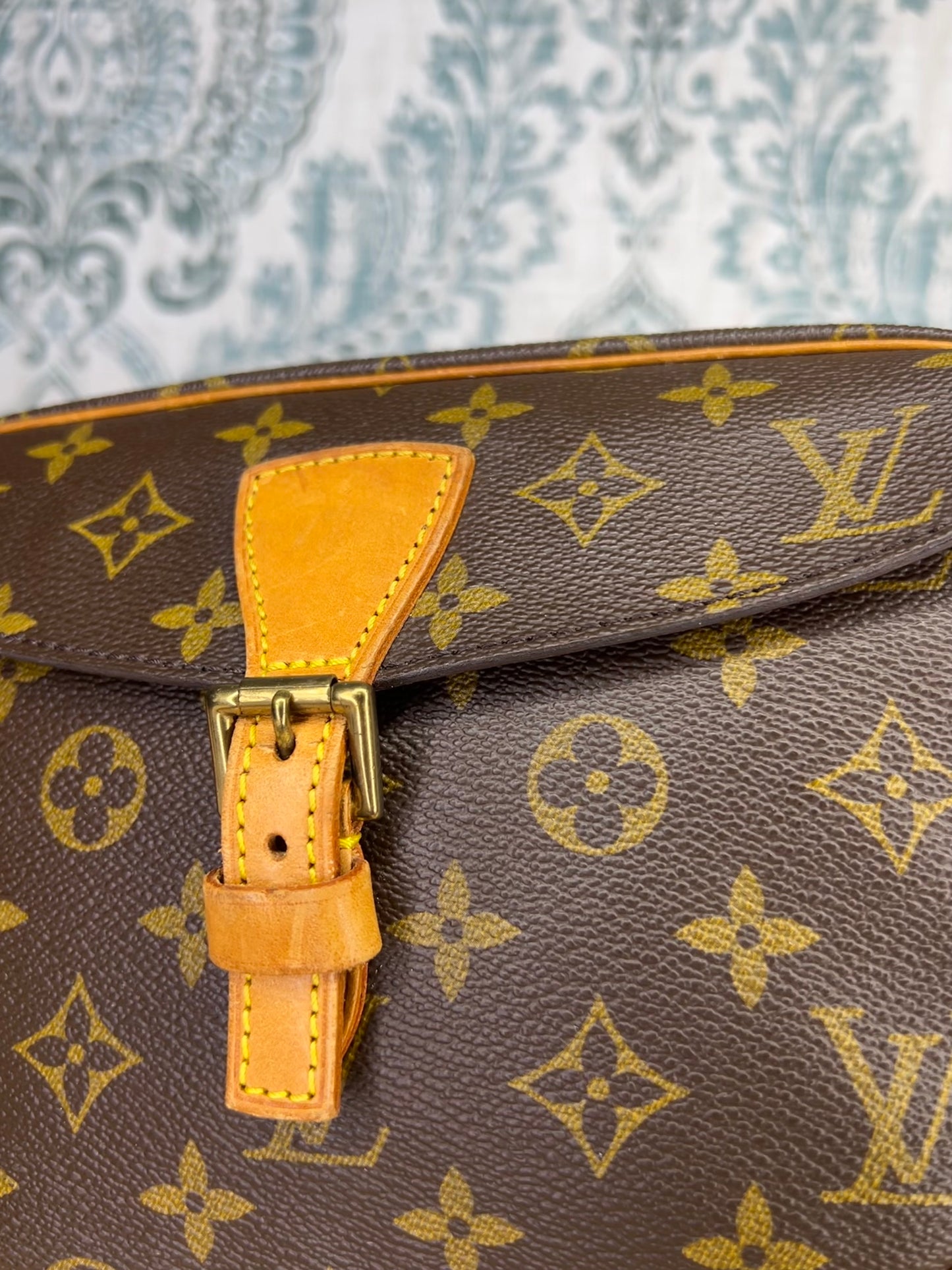 Louis Vuitton Jeune Fille PM