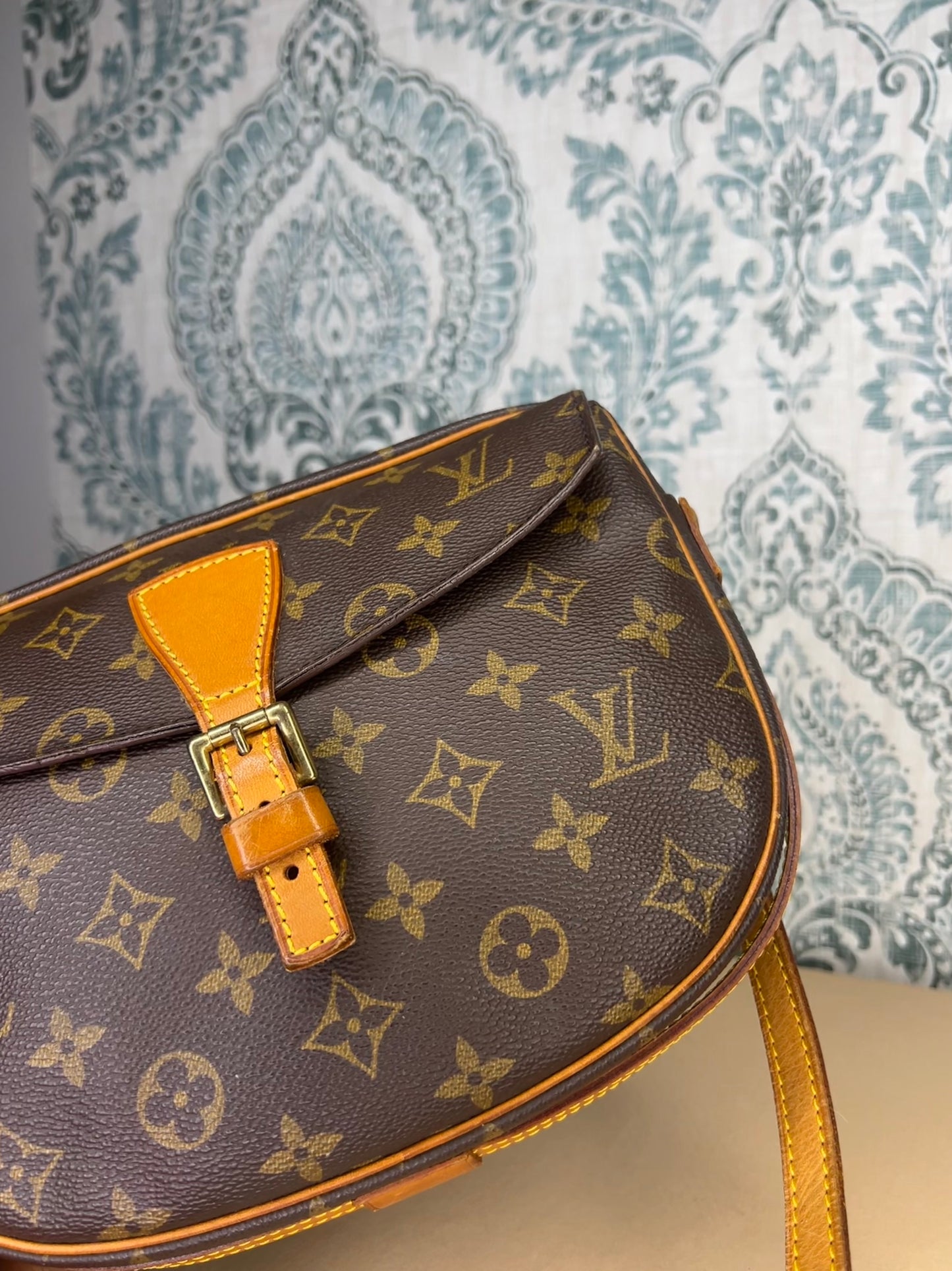 Louis Vuitton Jeune Fille MM