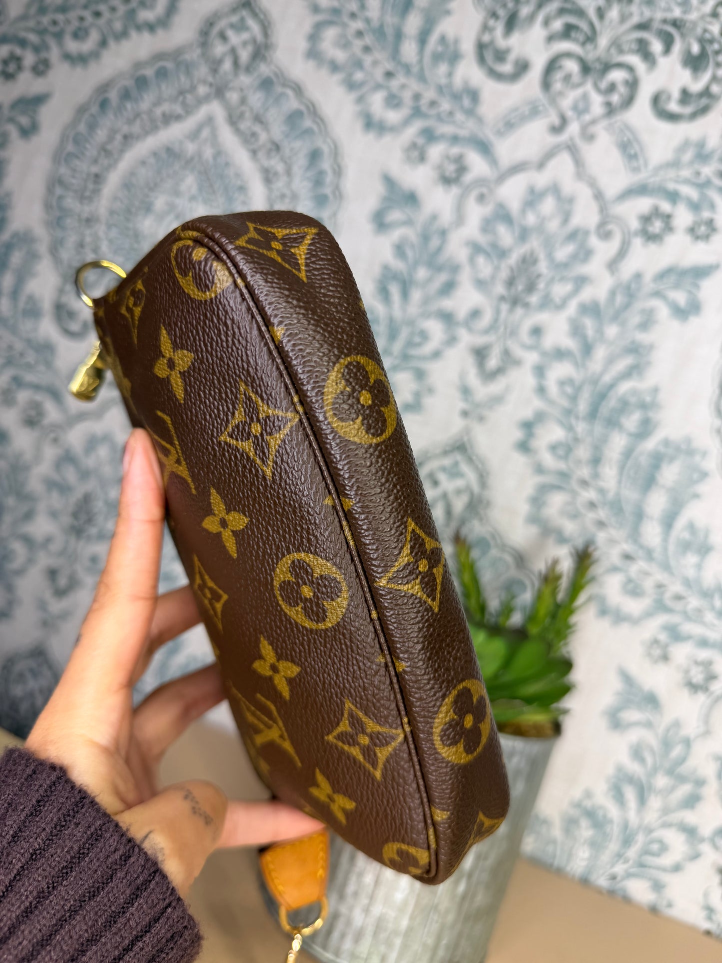 Louis Vuitton Monogram Bucket Pochette #1