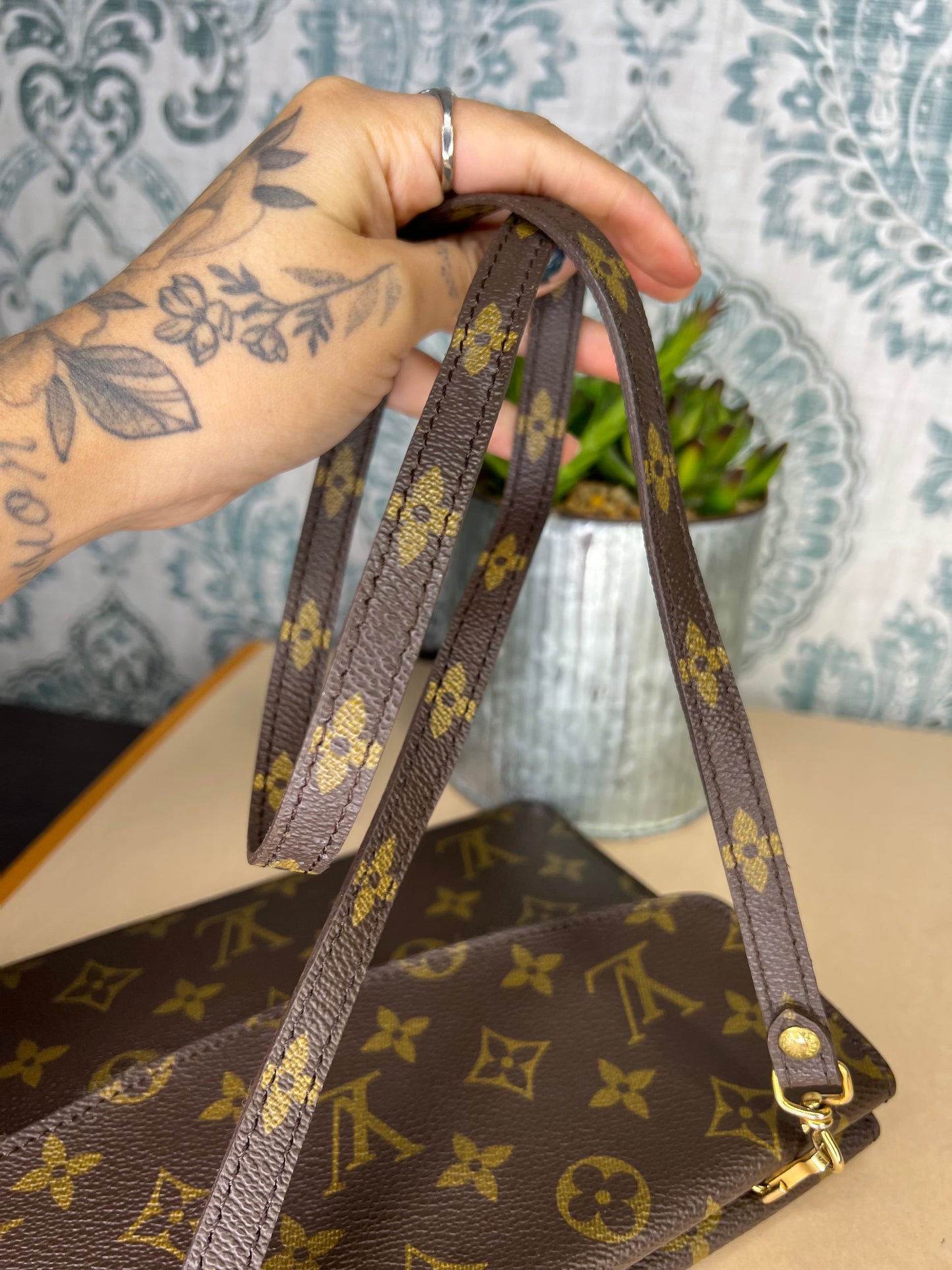 Louis Vuitton Pochette Double Rabat