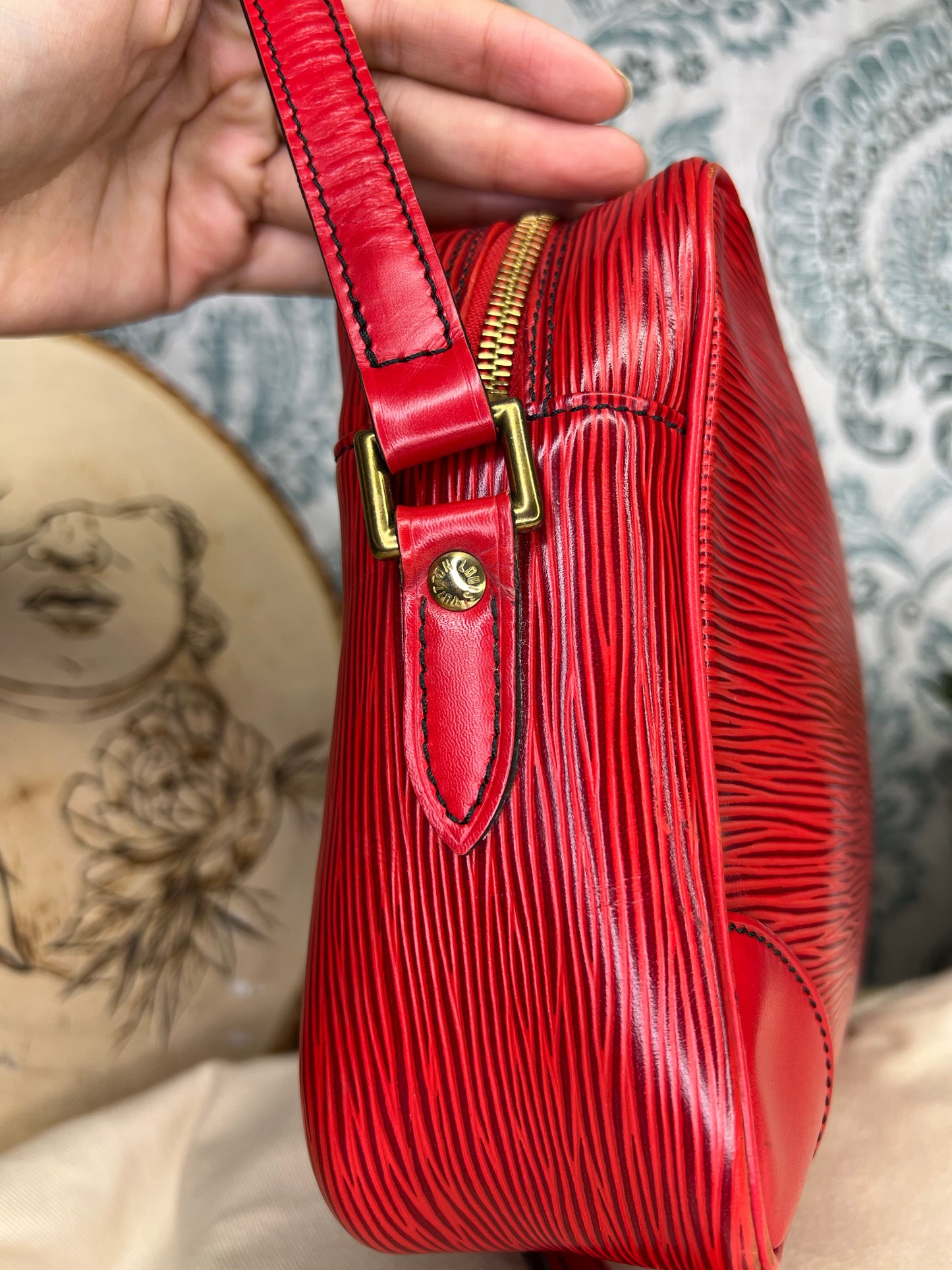 Trocadero 27 Red Epi
