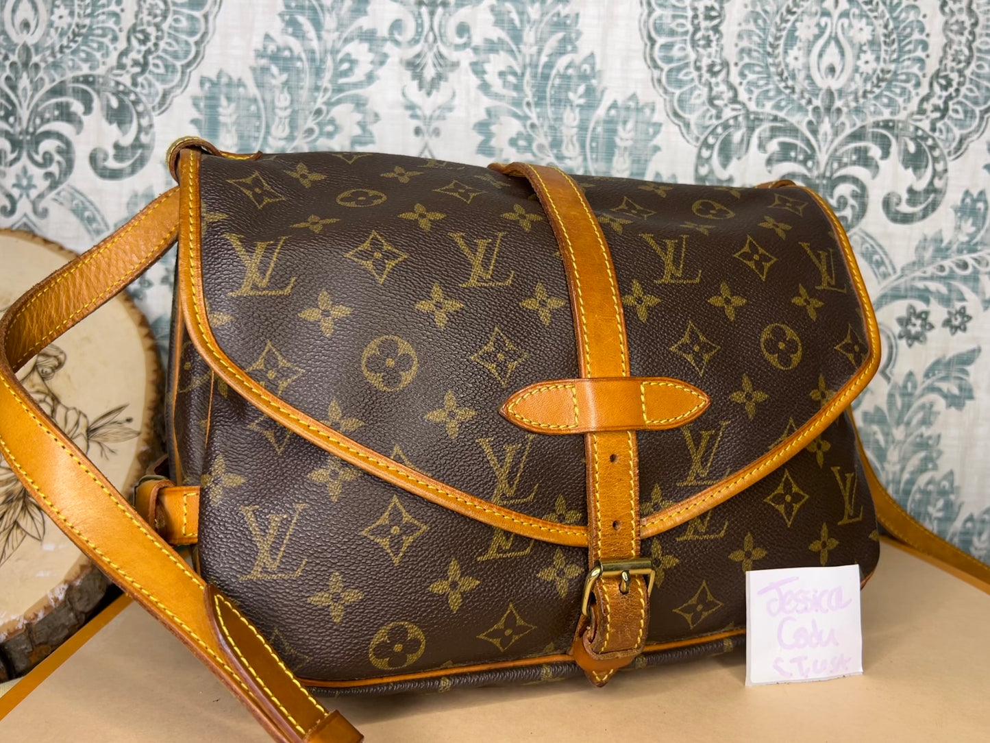 Louis Vuitton Saumur 30