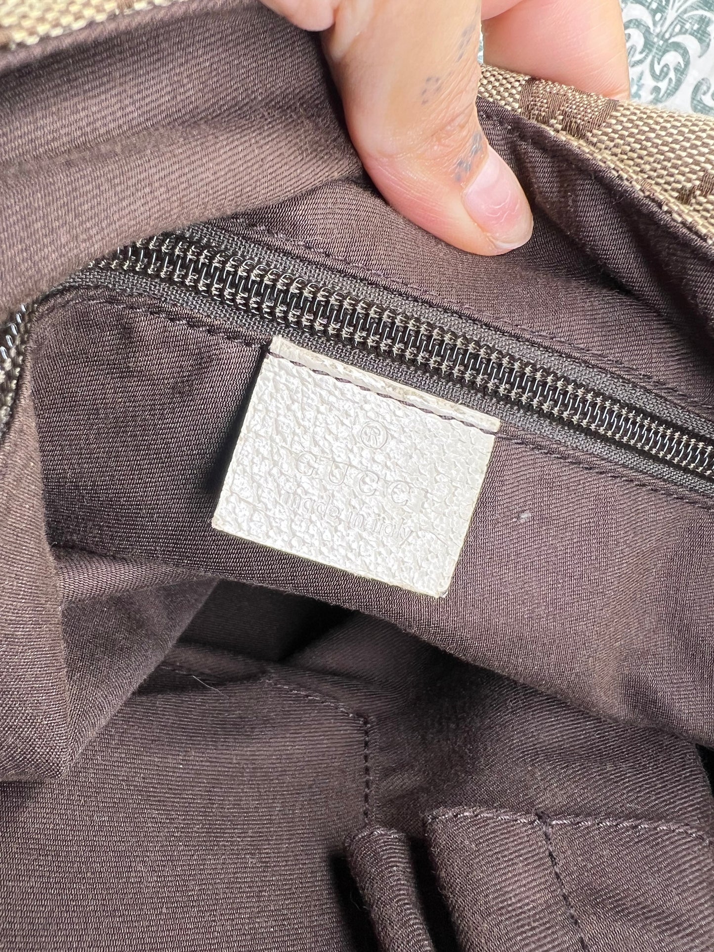 Gucci Messenger Bag