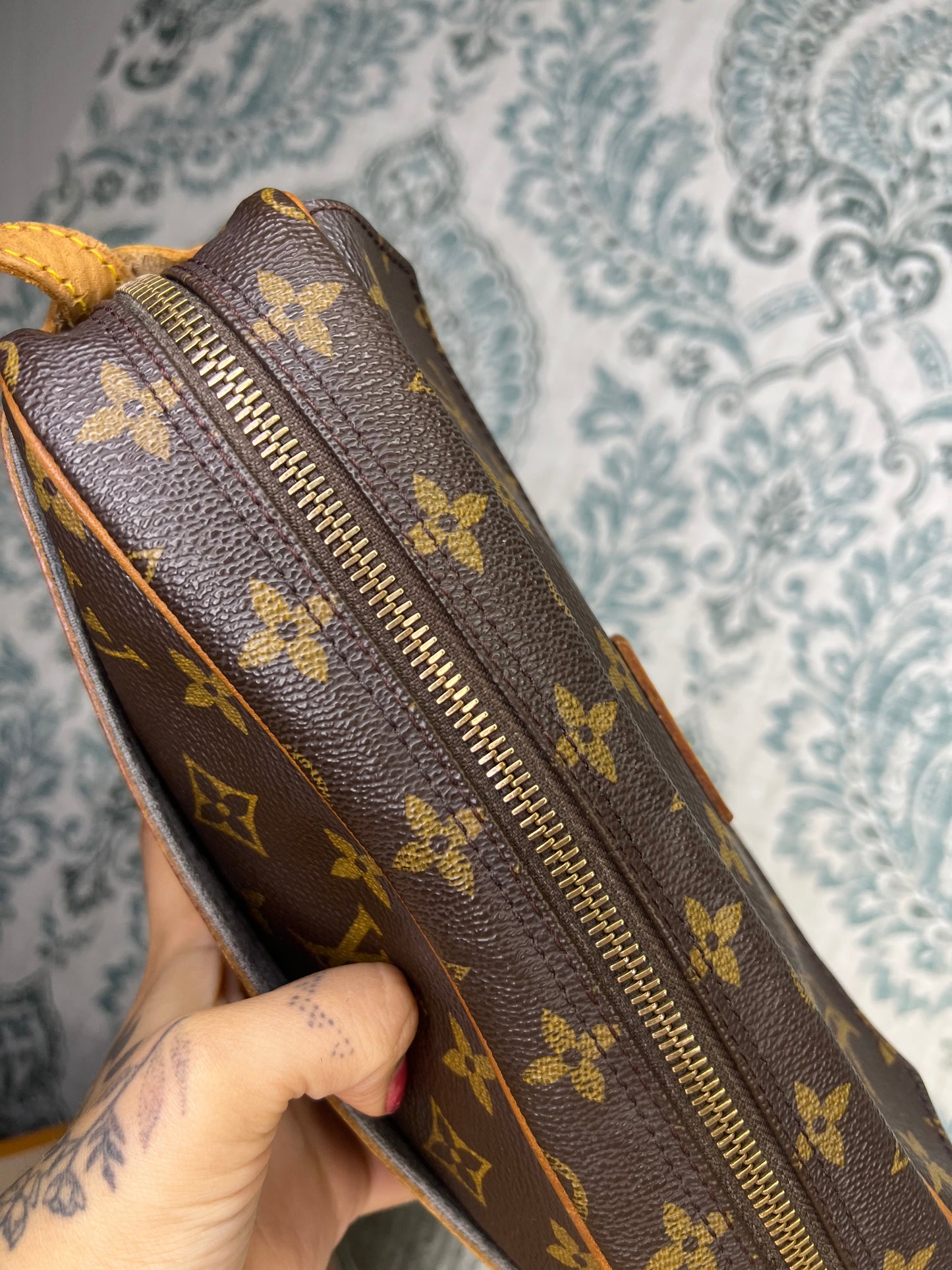 Louis Vuitton Jeune Fille MM