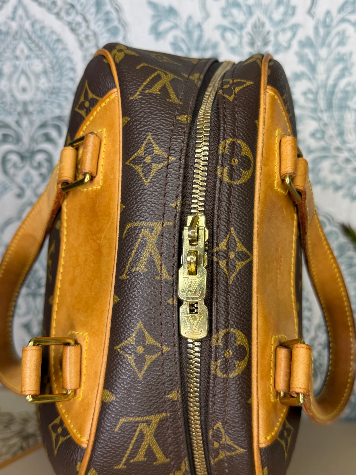 Louis Vuitton Excursion