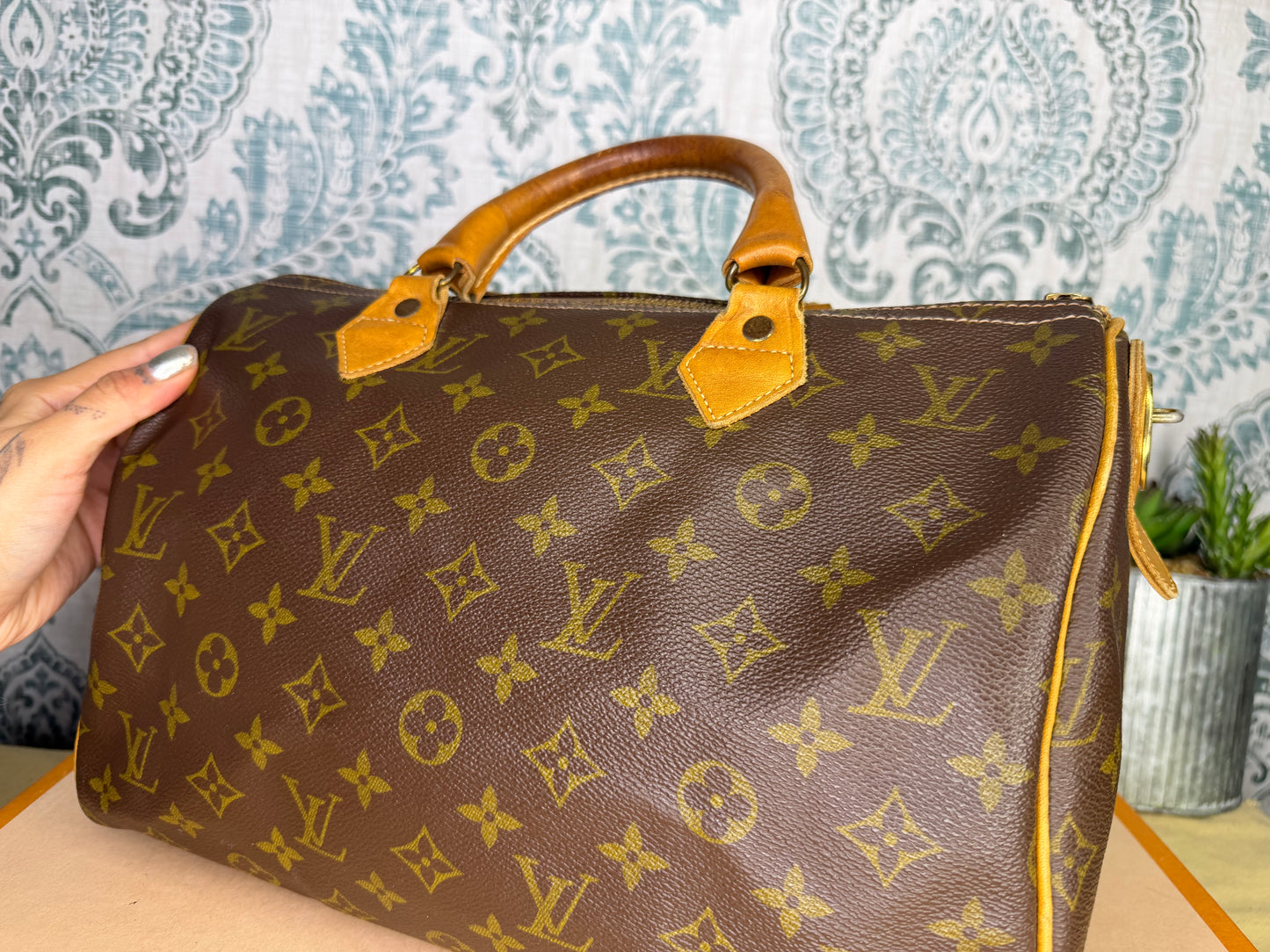 Louis Vuitton French Company Speedy 30