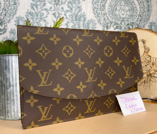 Louis Vuitton Pochette Rabat