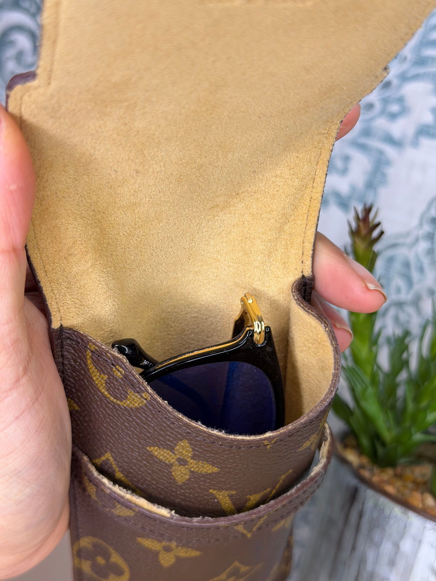 Louis Vuitton Etui Lunette Rabat Glasses Case