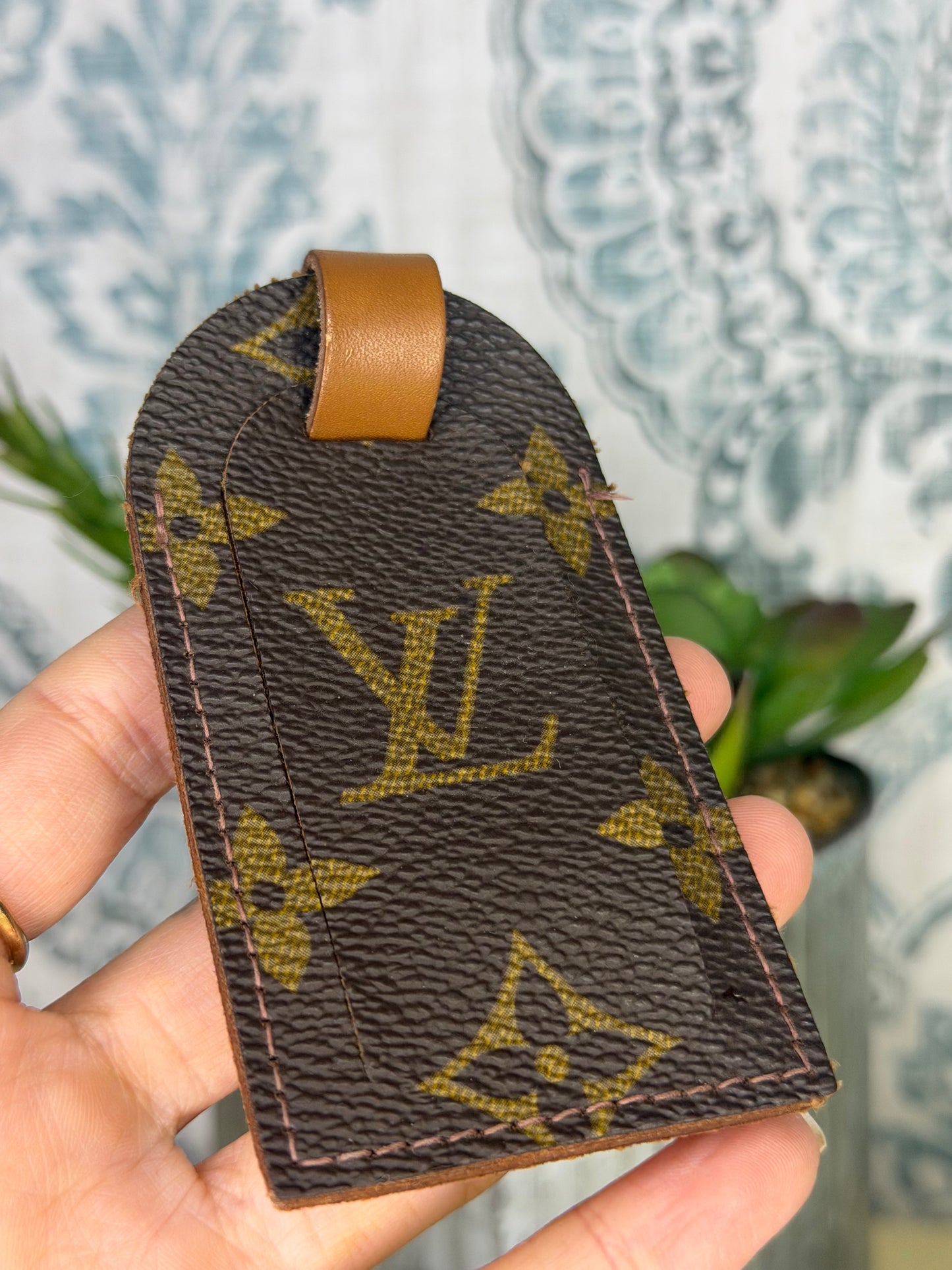 Louis Vuitton French Company Luggage Tag