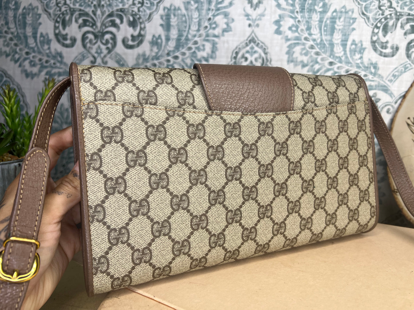 Gucci Supreme Vintage 2way Purse/Clutch