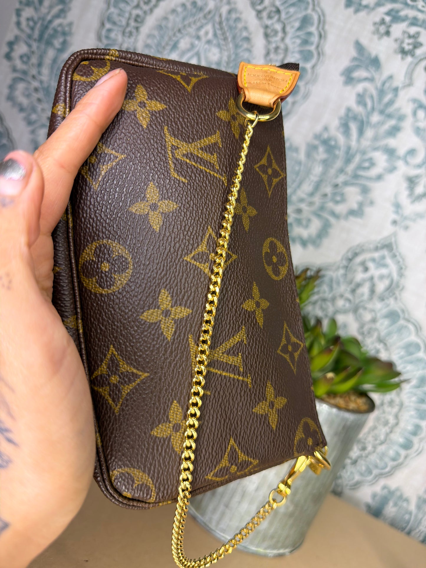 Louis Vuitton Monogram Bucket Pochette #4
