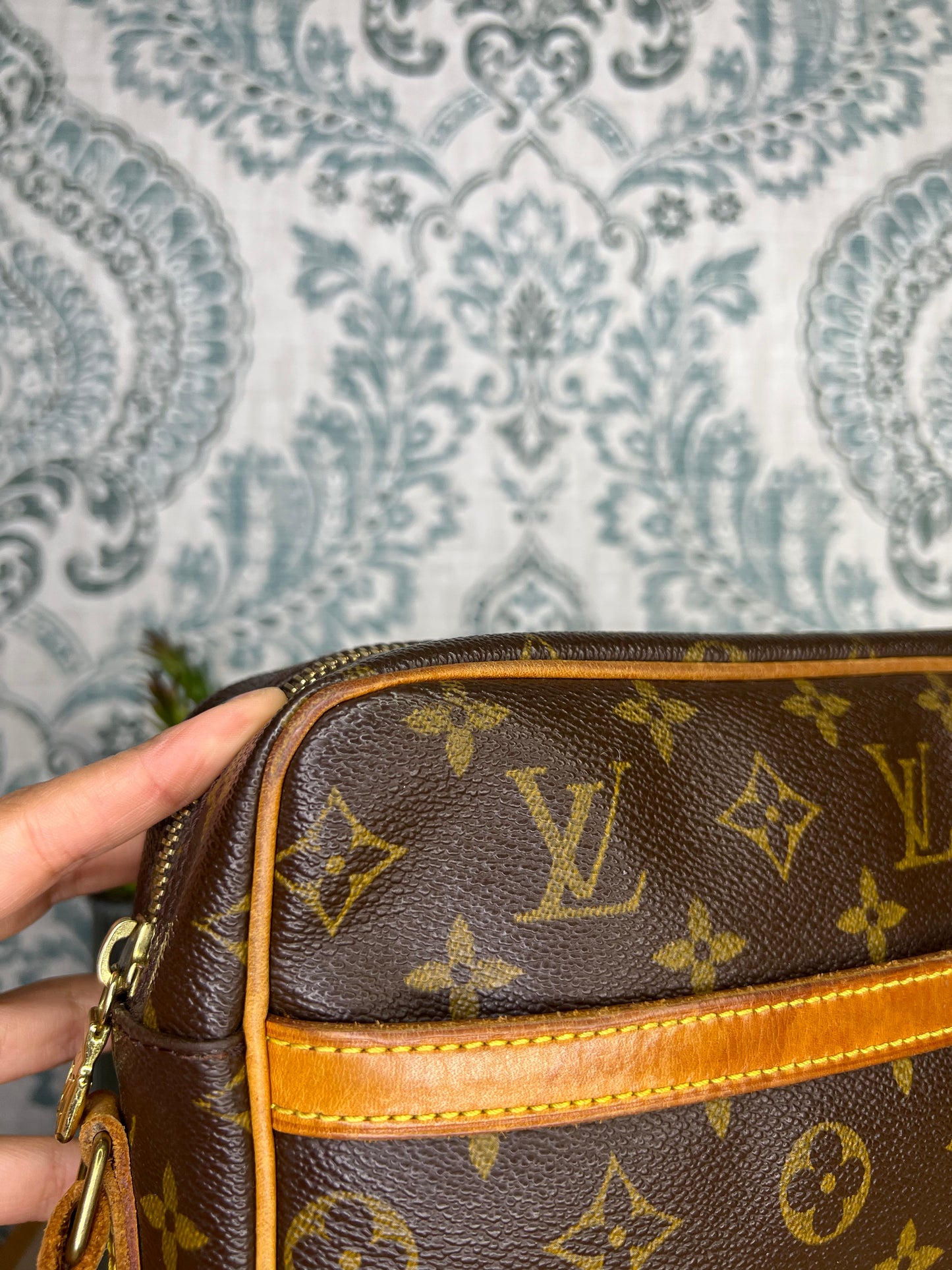 Louis Vuitton Trocadero 27